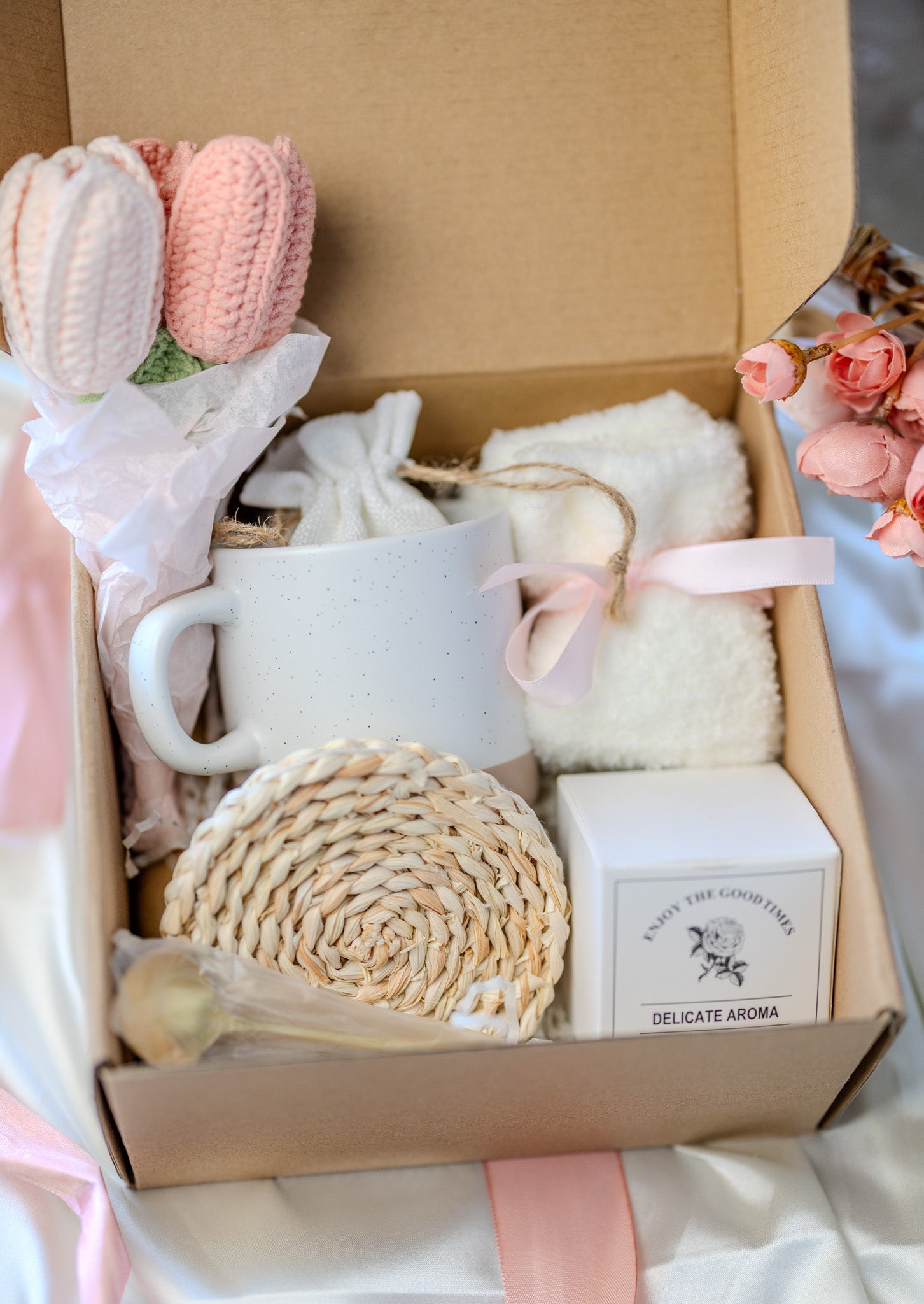Self Care Gift Box For Women – Cozy Gift Basket With Hug in a Box Encouragement Gift Box Care Package for Her Holiday Gift for Her