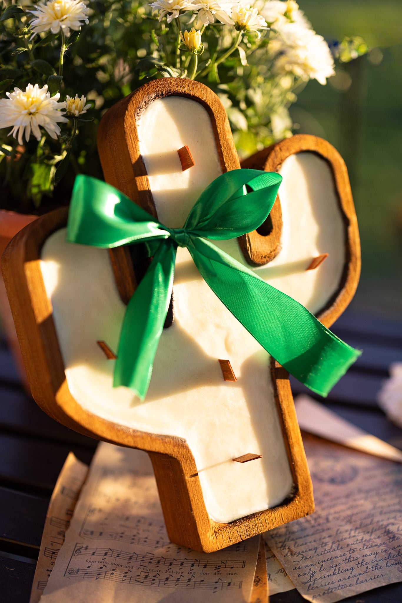 Cactus Rustic Wood Bowl Candle / 6 Wood Wicks