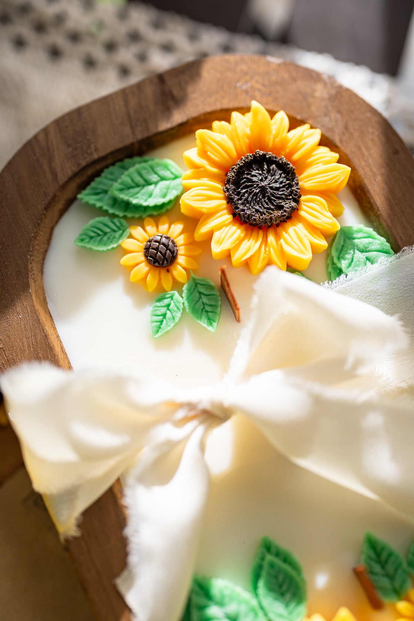 Wooden Sunflower Candle – Handcrafted Floral Soy Wax Candle – Rustic Home Decor Gift - MY Sunshine CandlessMahogany Teakwood