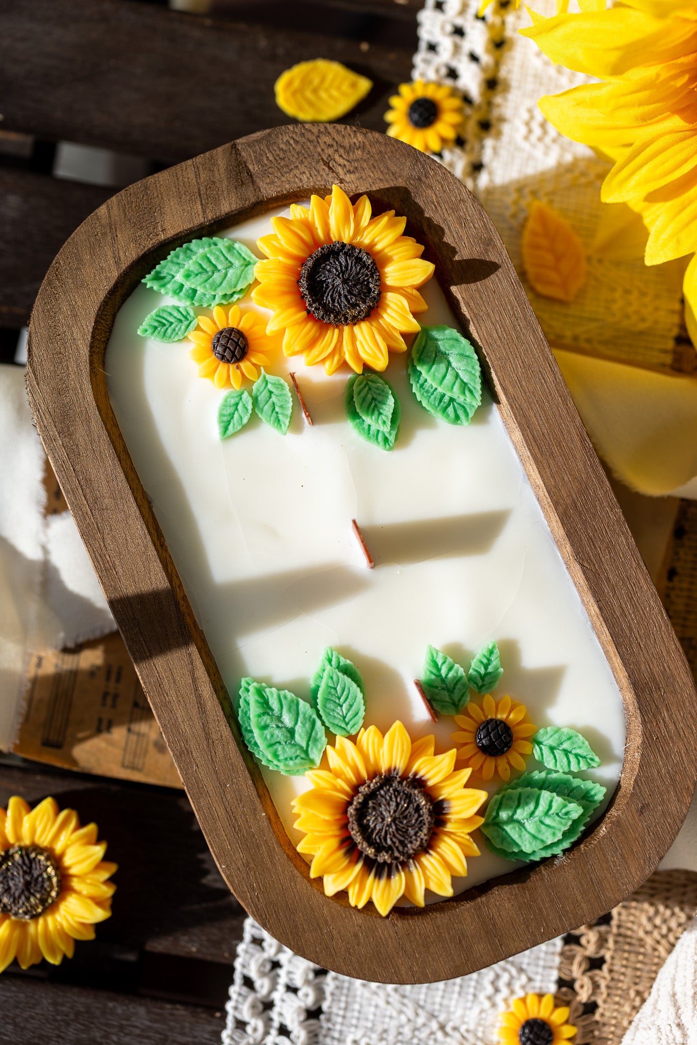Wooden Sunflower Candle – Handcrafted Floral Soy Wax Candle – Rustic Home Decor Gift - MY Sunshine CandlessMahogany Teakwood