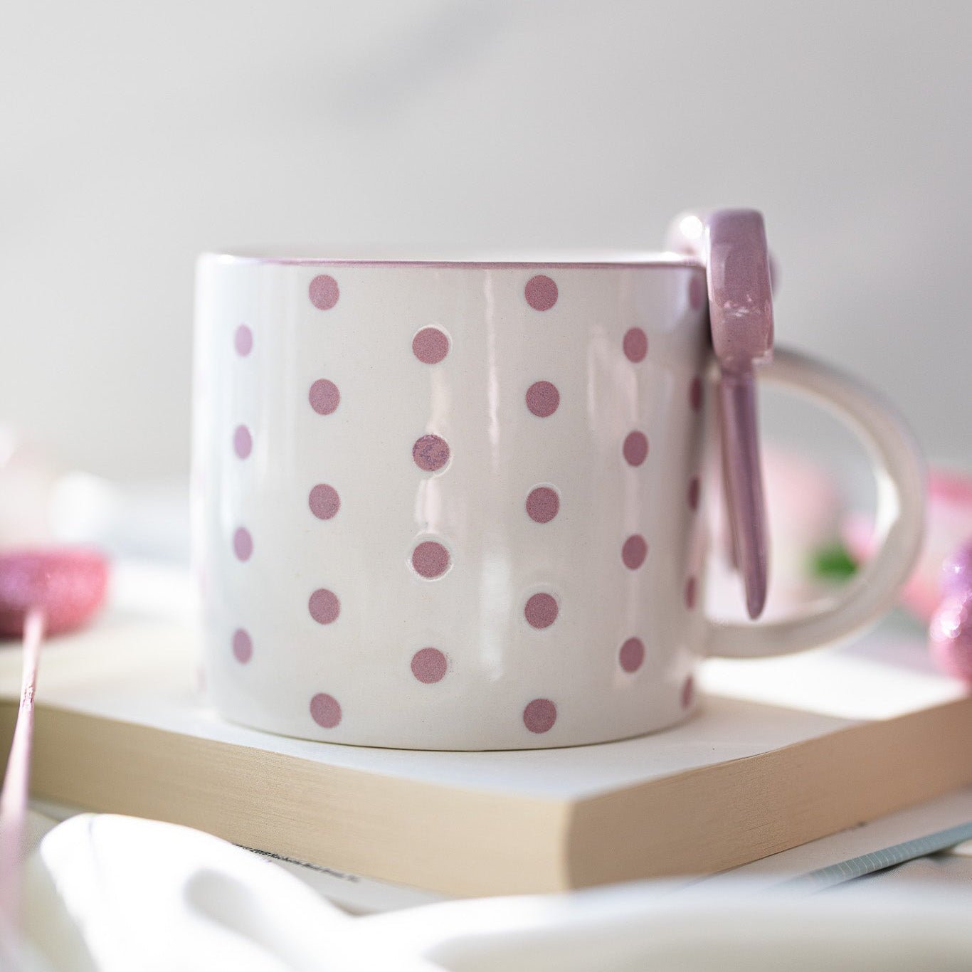 Bowknot Heart Ceramic Mug with Dots Pattern – Romantic Coffee & Tea Cup for Gifts - MY Sunshine Candless