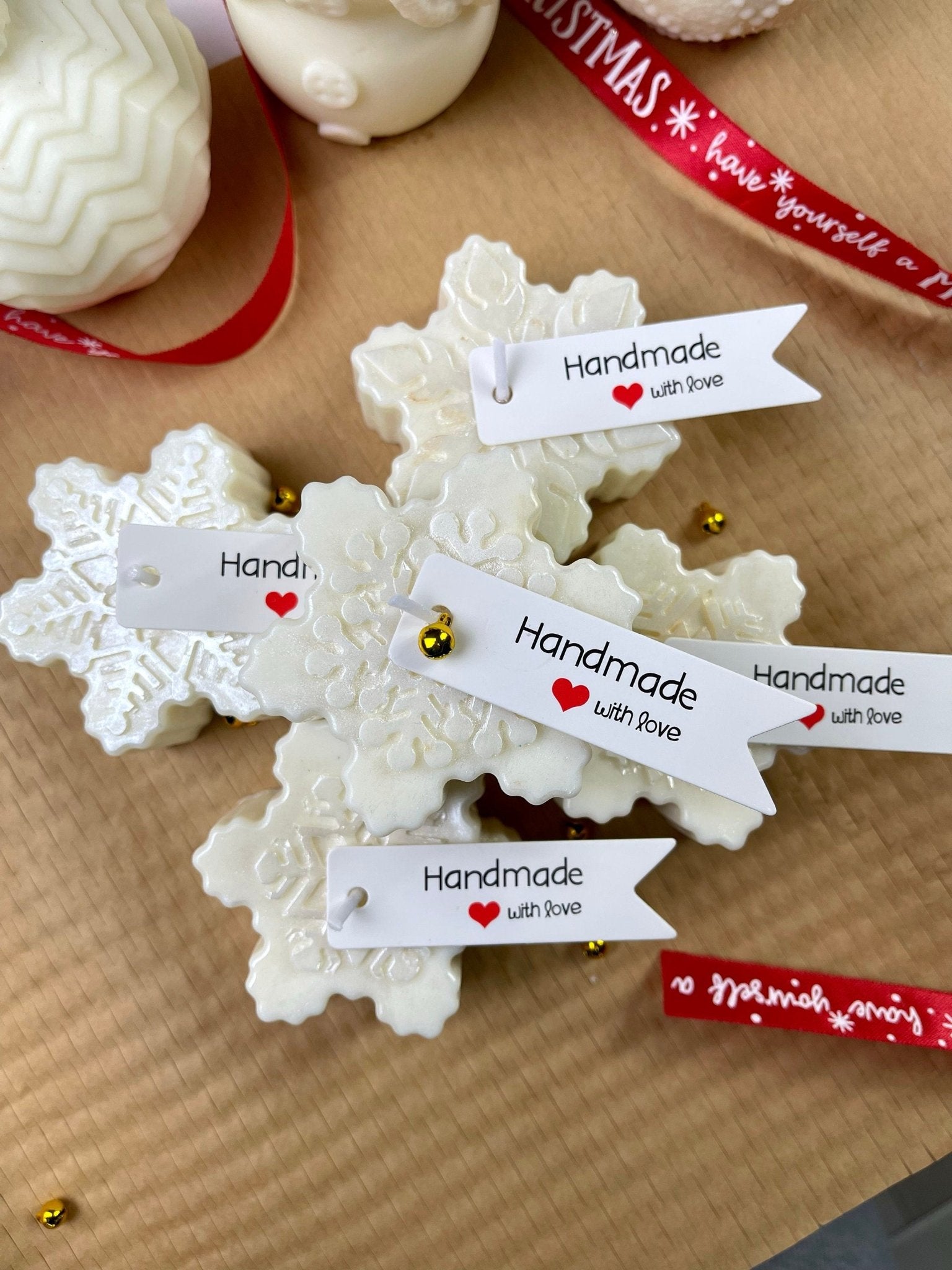 SNOWFLAKE CANDLE | Small Winter Holiday Candle, Christmas Candle, Christmas Holiday Decor.White Christmas Candle.