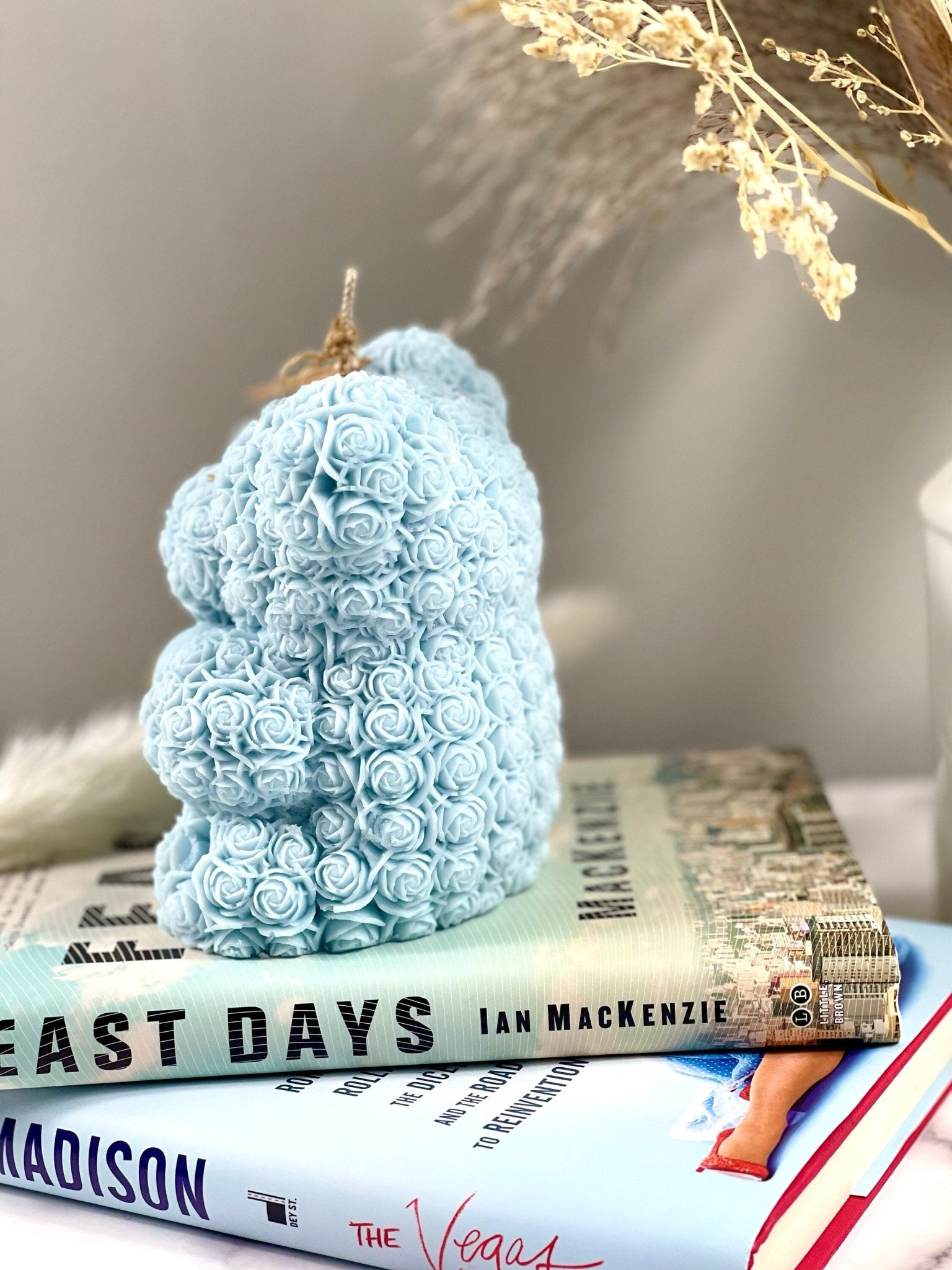 Rose Teddy Bear Candles, Rose Candles, Perfect gift for bear lover ,Valentine's Day, Candle for Wedding ,Personalized Gift .