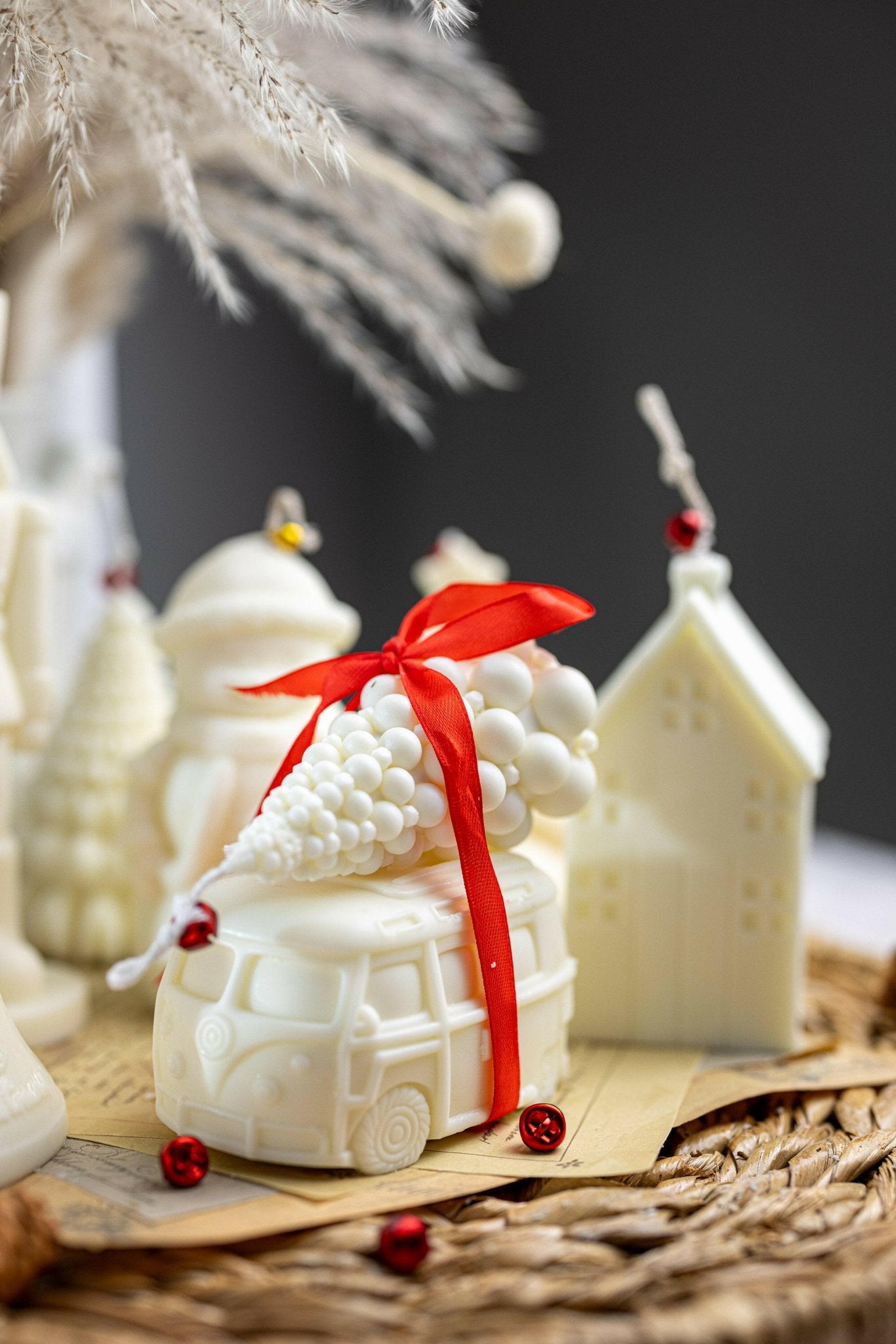 Van Retro Bus Car Candle,  Van Bus Gift, Rustic Camper Candle Gift, Camping Gift Soy wax, Scented, Organic,Unique Gift,Wedding Gift for Home