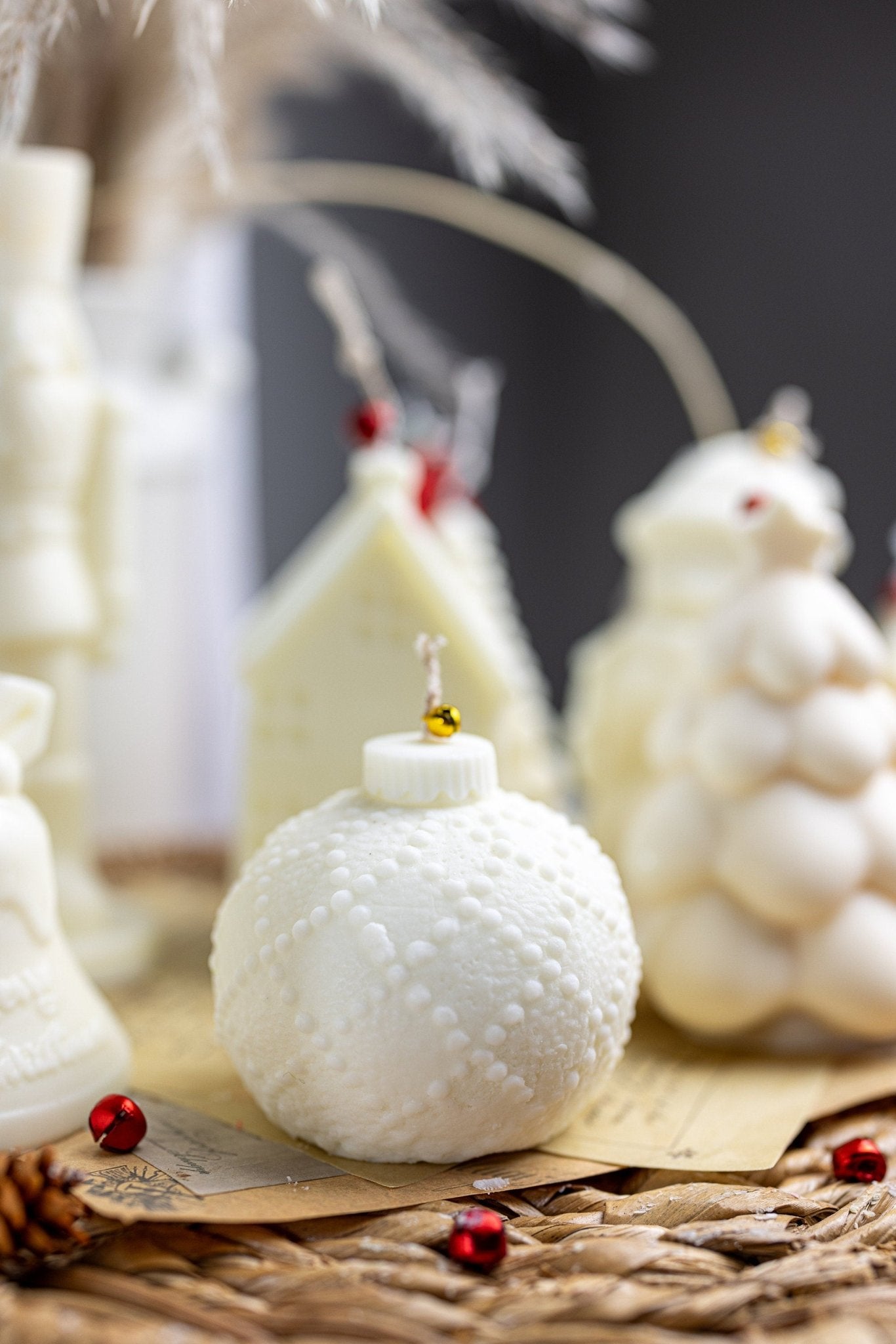 Ornament Christmas ball candle | Christmas scented candle | Winter decoration candles | Soy wax candle | Gift | Christmas ornaments