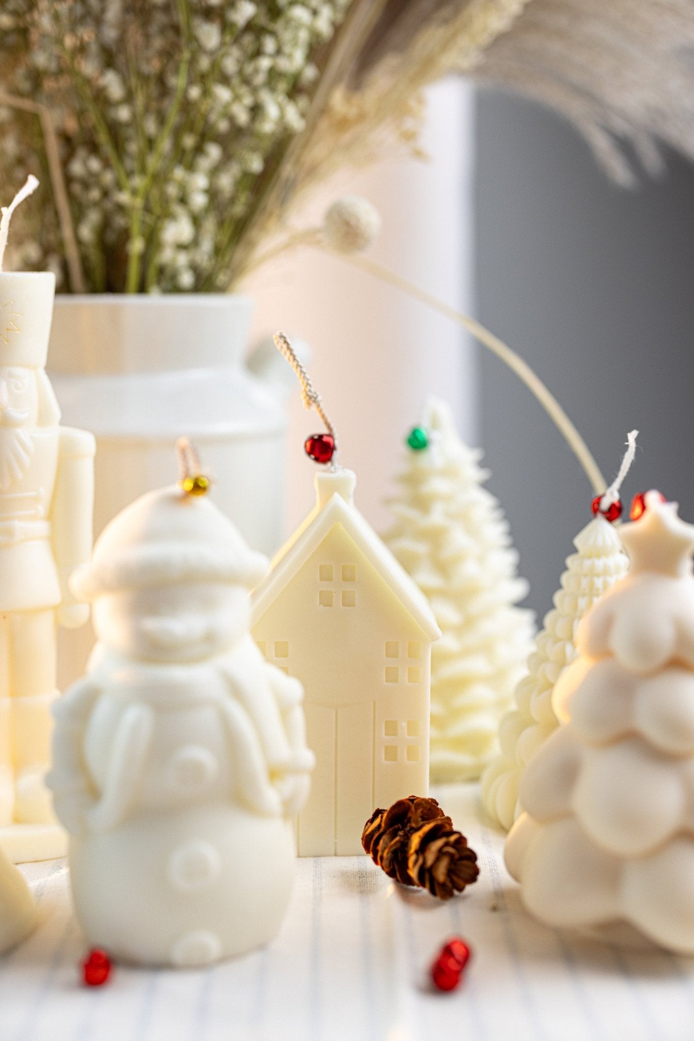 Home Shaped Candle, Large Candle ,Christmas Gift, Housewarming Gift, 3D House Candle, Minimalist Candle.