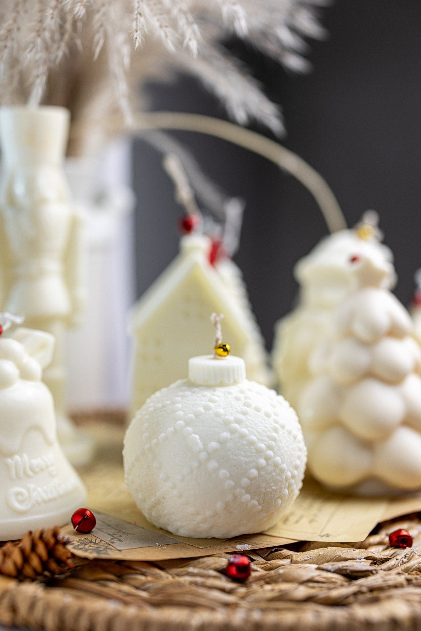 Ornament Christmas ball candle | Christmas scented candle | Winter decoration candles | Soy wax candle | Gift | Christmas ornaments