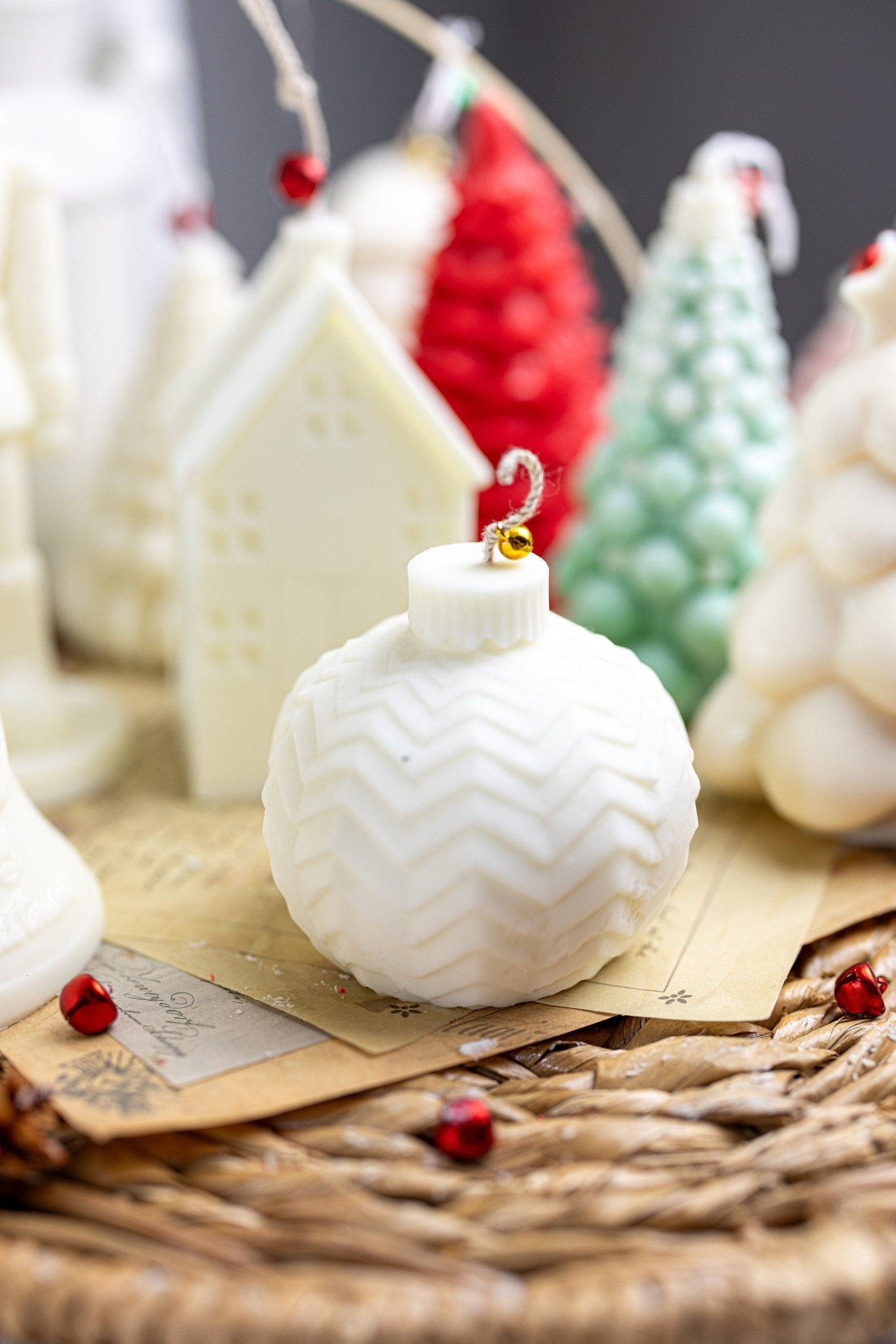 Ornament Christmas ball candle | Christmas scented candle | Winter decoration candles | Soy wax candle | Gift | Christmas ornaments