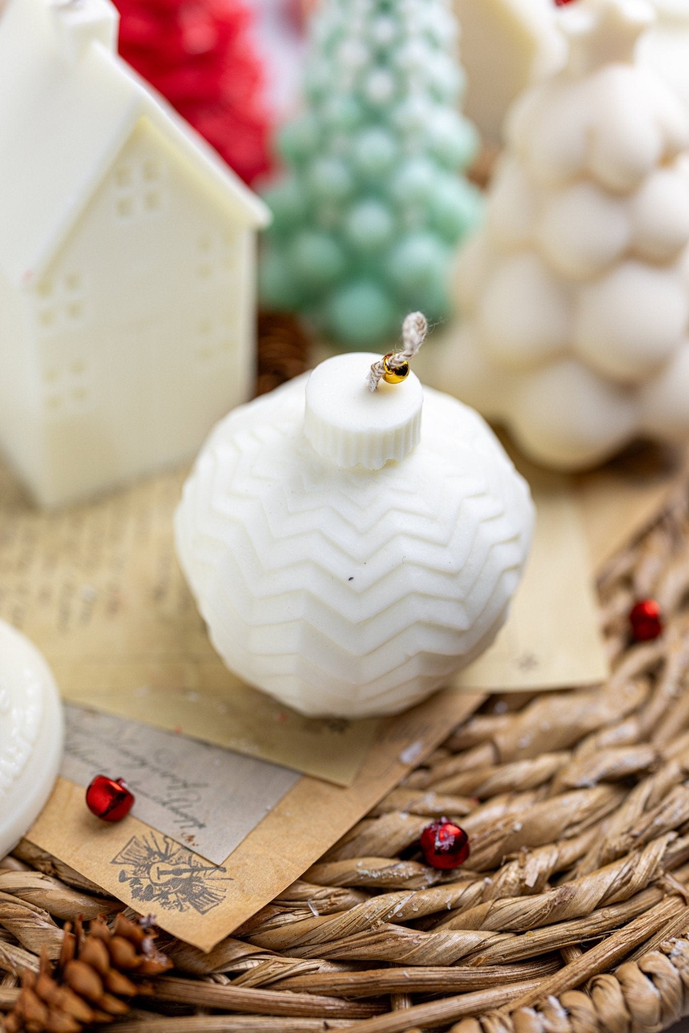 Ornament Christmas ball candle | Christmas scented candle | Winter decoration candles | Soy wax candle | Gift | Christmas ornaments