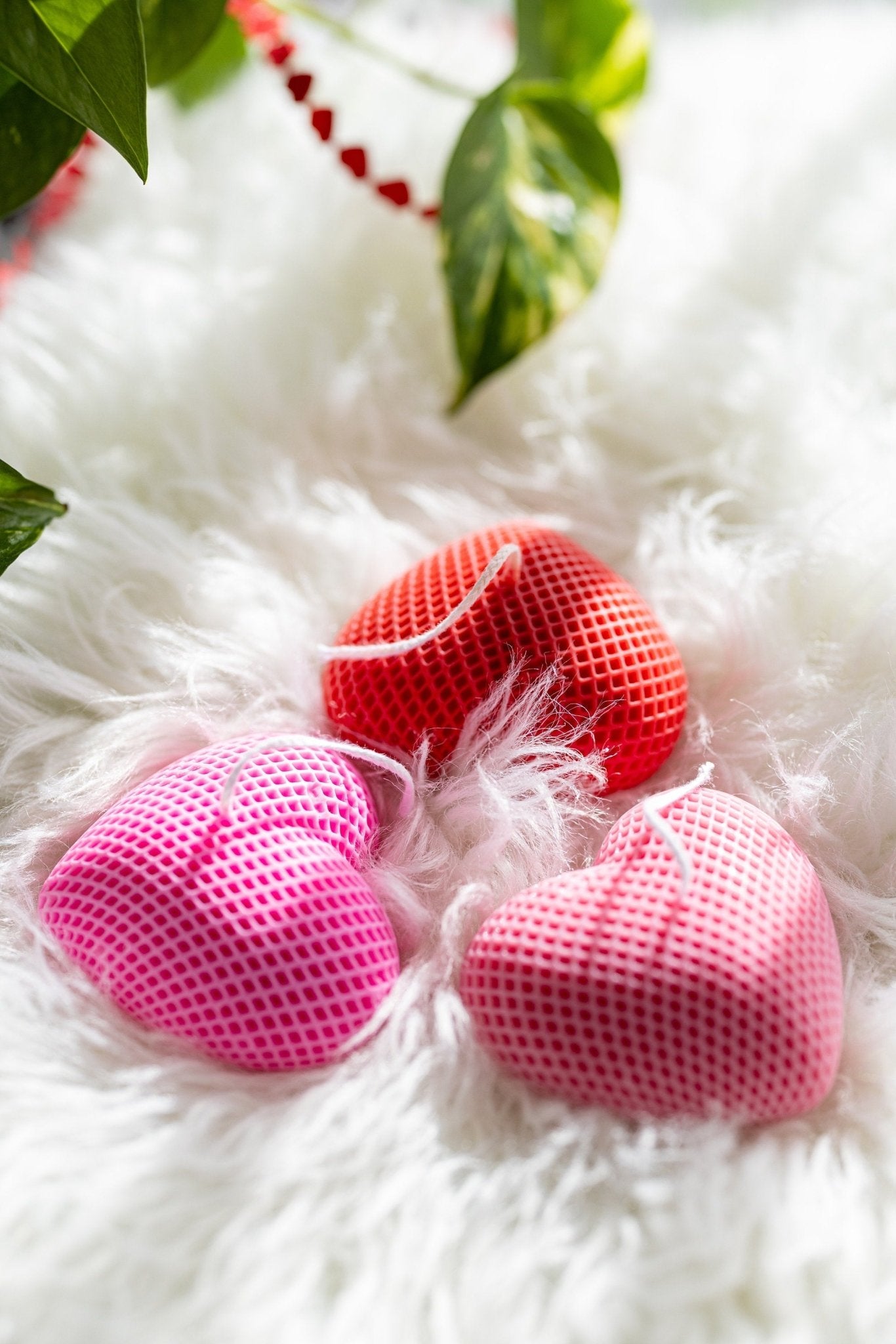 Heart Candles,Pound Heart Candle ,Home and room decor,Organic scent,Wedding and party favors, room aesthetic, Modern candle,Valentines