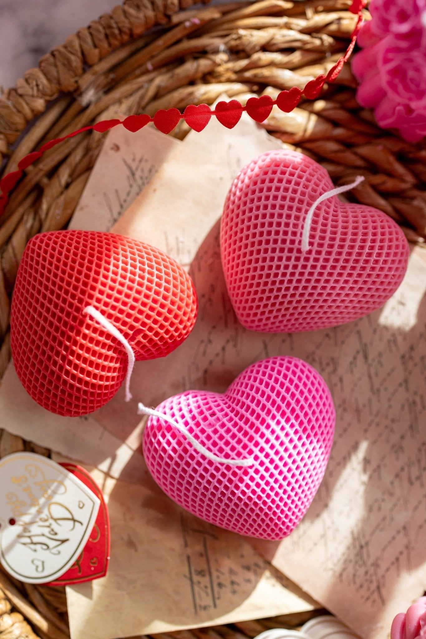 Heart Candles,Pound Heart Candle ,Home and room decor,Organic scent,Wedding and party favors, room aesthetic, Modern candle,Valentines