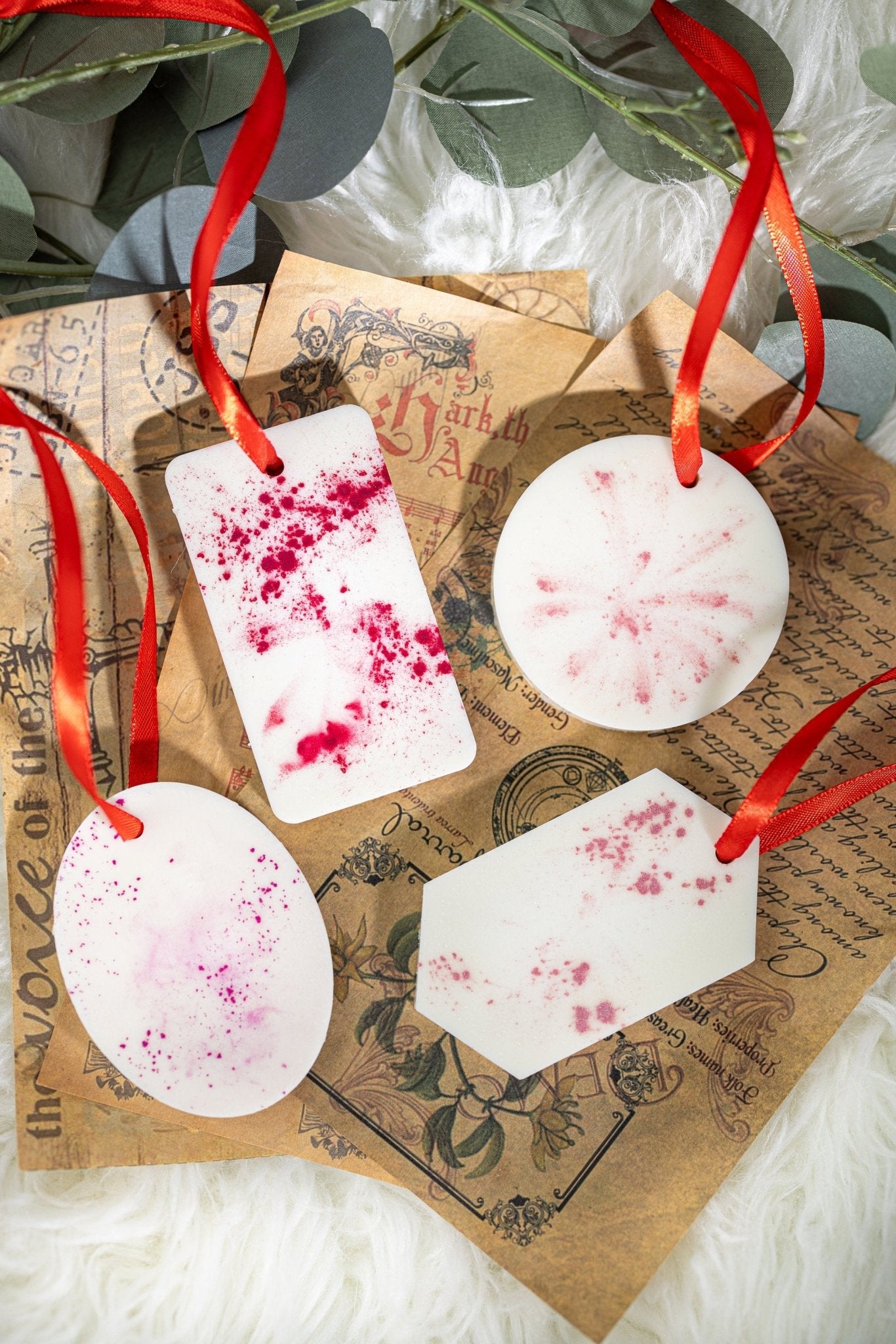 Luxury Sachets with Powder ,Eco Soy Wax Air Freshener Hanging Wardrobe organic Scented Aroma Tablet Wax Sachets dry flowers gift.