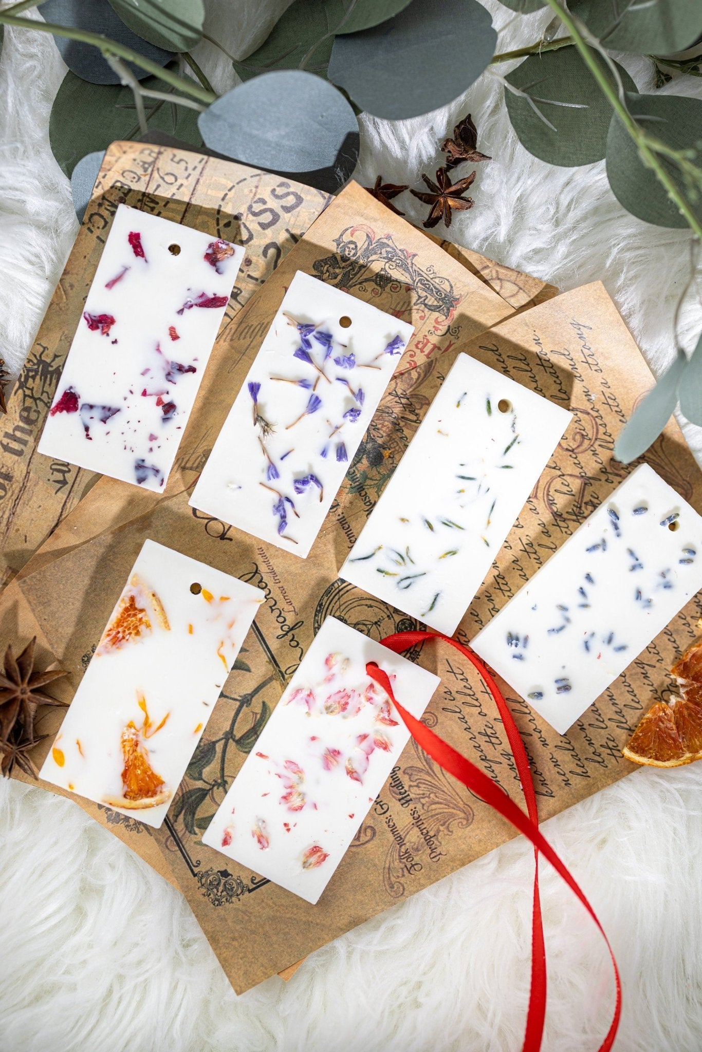 Scented natrual /soy wax sachet, Botanical wax tablet, Scented air freshener, Fresh dried floral sachet, Valentine's day Gift, Gift for all.