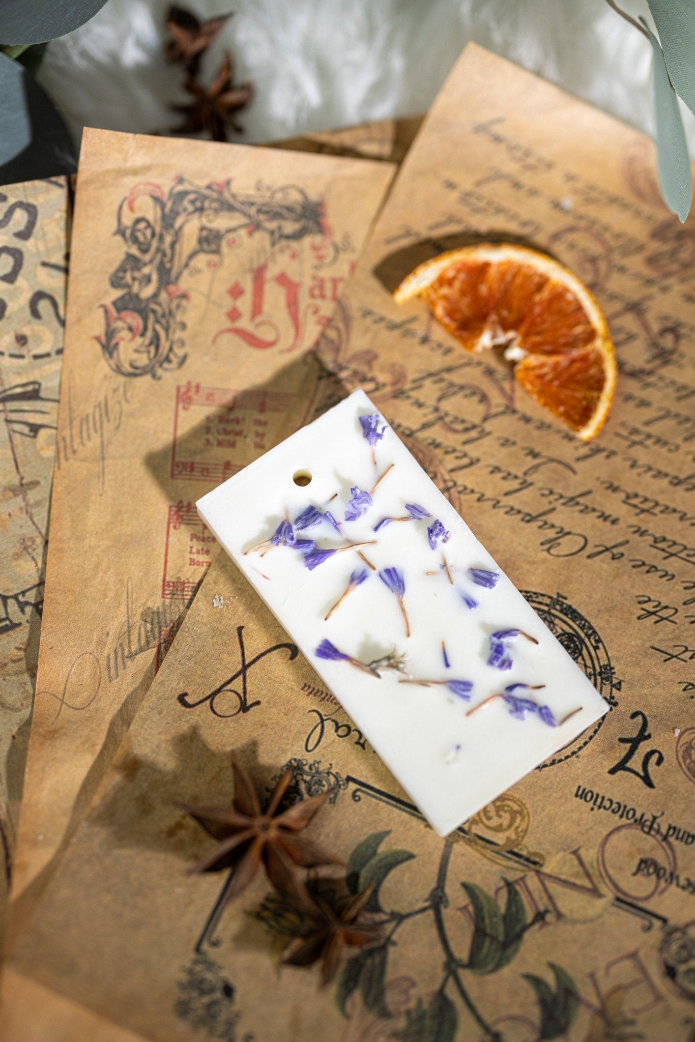 Scented natrual /soy wax sachet, Botanical wax tablet, Scented air freshener, Fresh dried floral sachet, Valentine's day Gift, Gift for all.