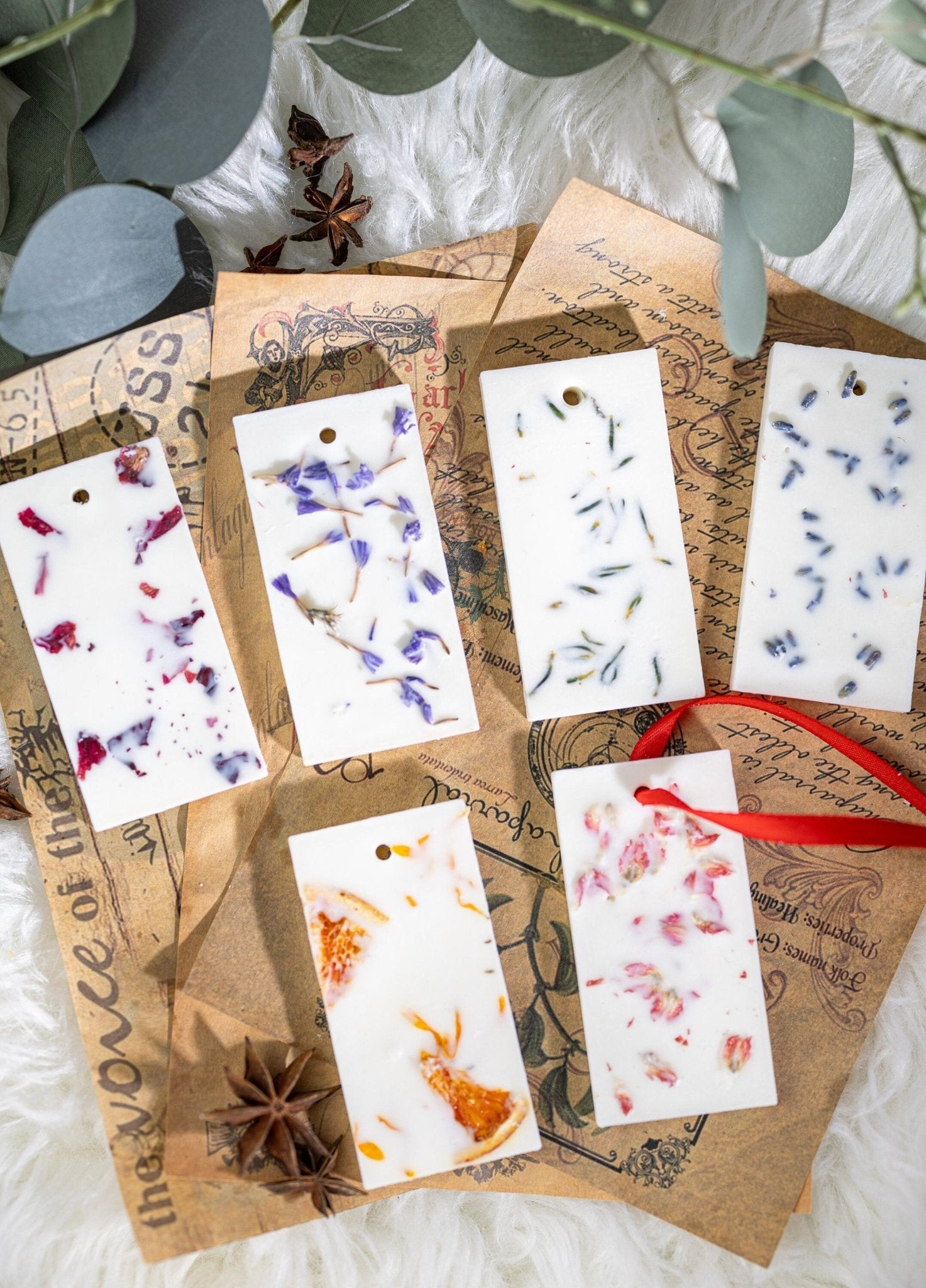 Scented natrual /soy wax sachet, Botanical wax tablet, Scented air freshener, Fresh dried floral sachet, Valentine's day Gift, Gift for all.