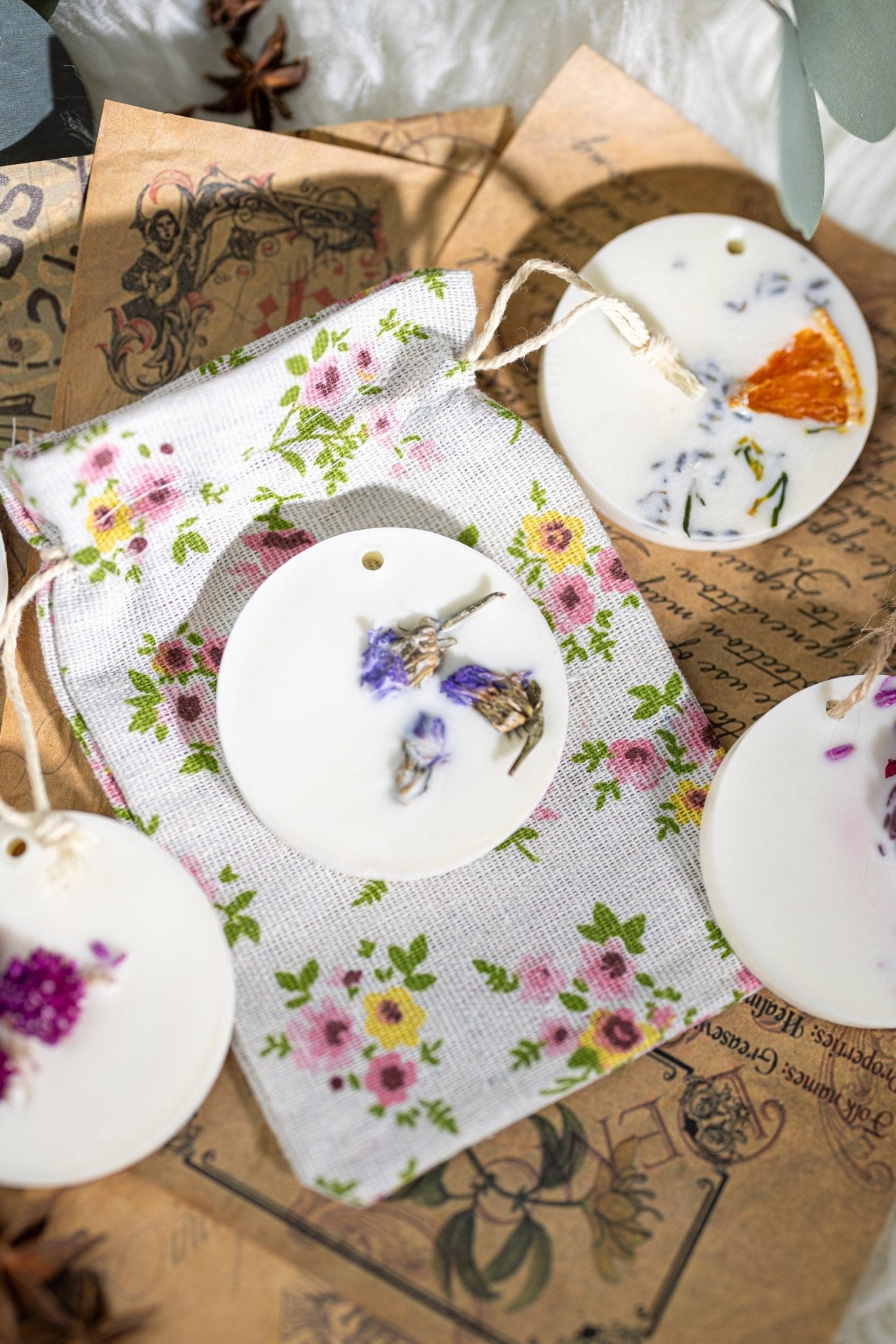 Soy wax sachet Dry Flowers, Scented wax tablets, Wardrobe fragrance, hanging Air freshener, Sachet favors, gift for Woman, for Mom