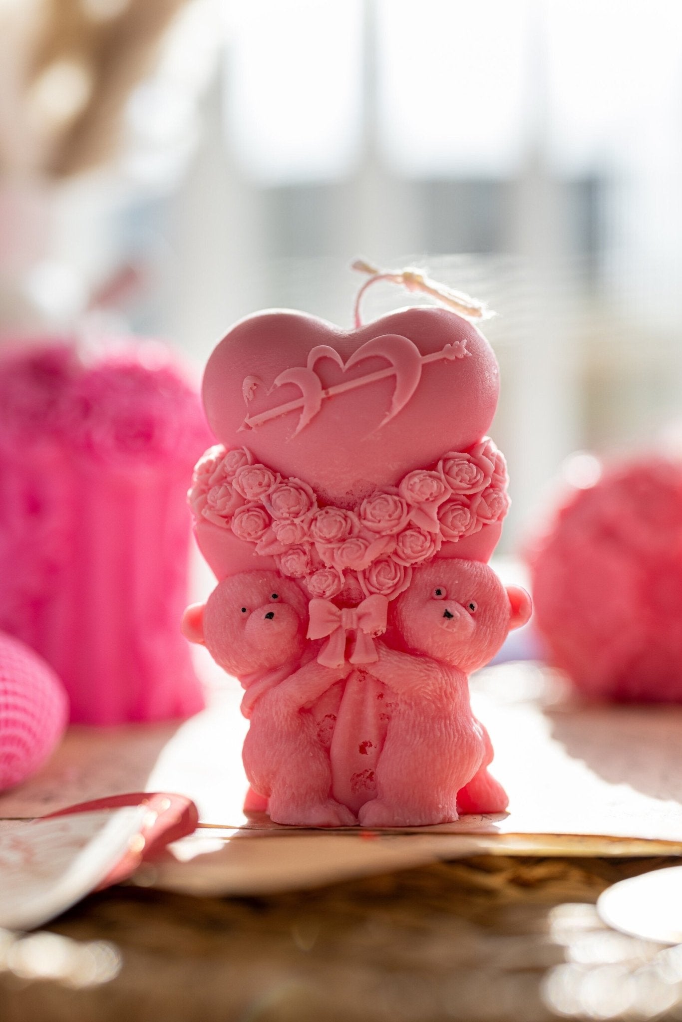 Teddy Bear candle,Hug, Roses, Birthday gift, Valentine's Gift, Wedding, Engagement, Soy Wax Candle, Aroma candle, Aesthetic, Gift for her