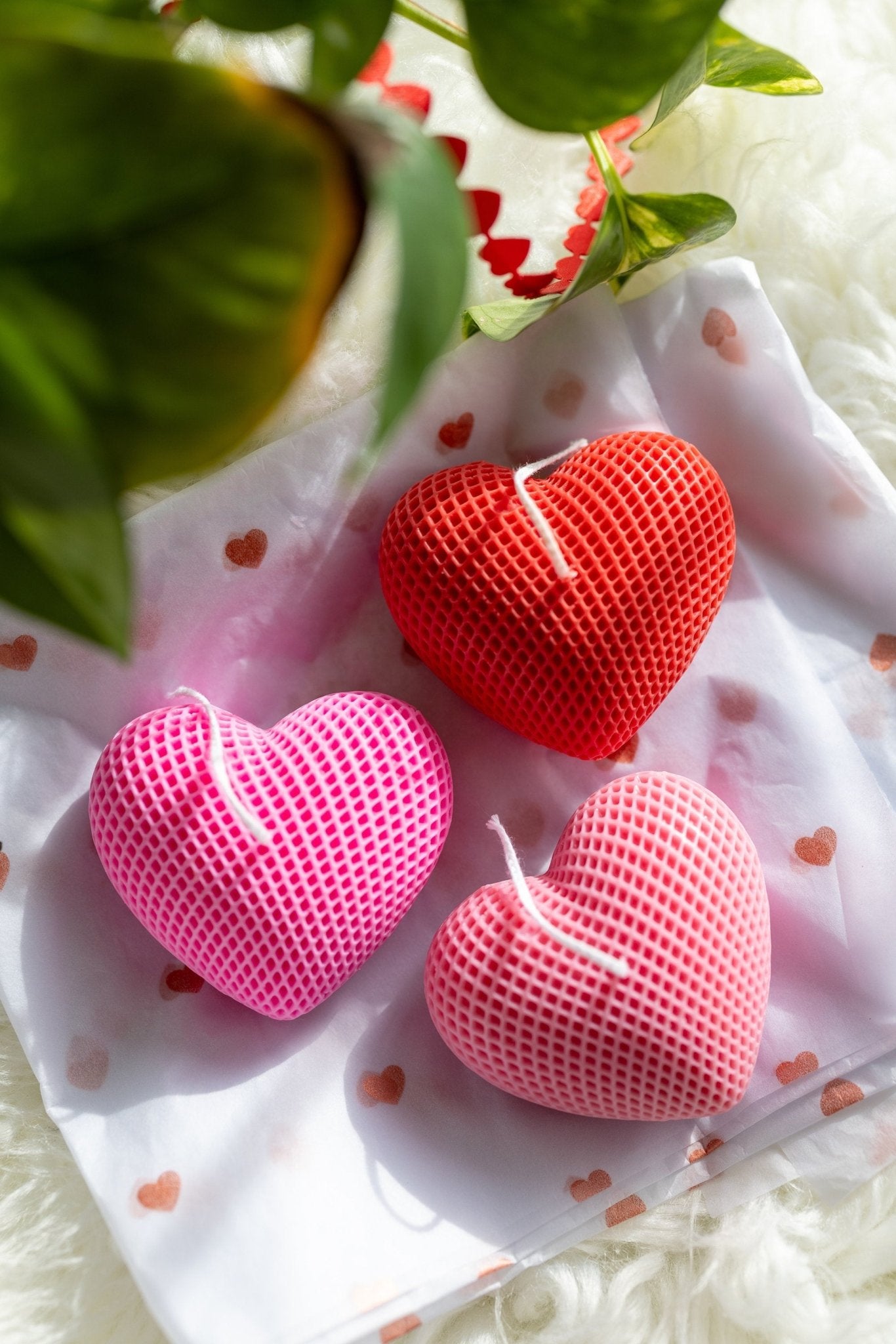 Heart Candles,Pound Heart Candle ,Home and room decor,Organic scent,Wedding and party favors, room aesthetic, Modern candle,Valentines