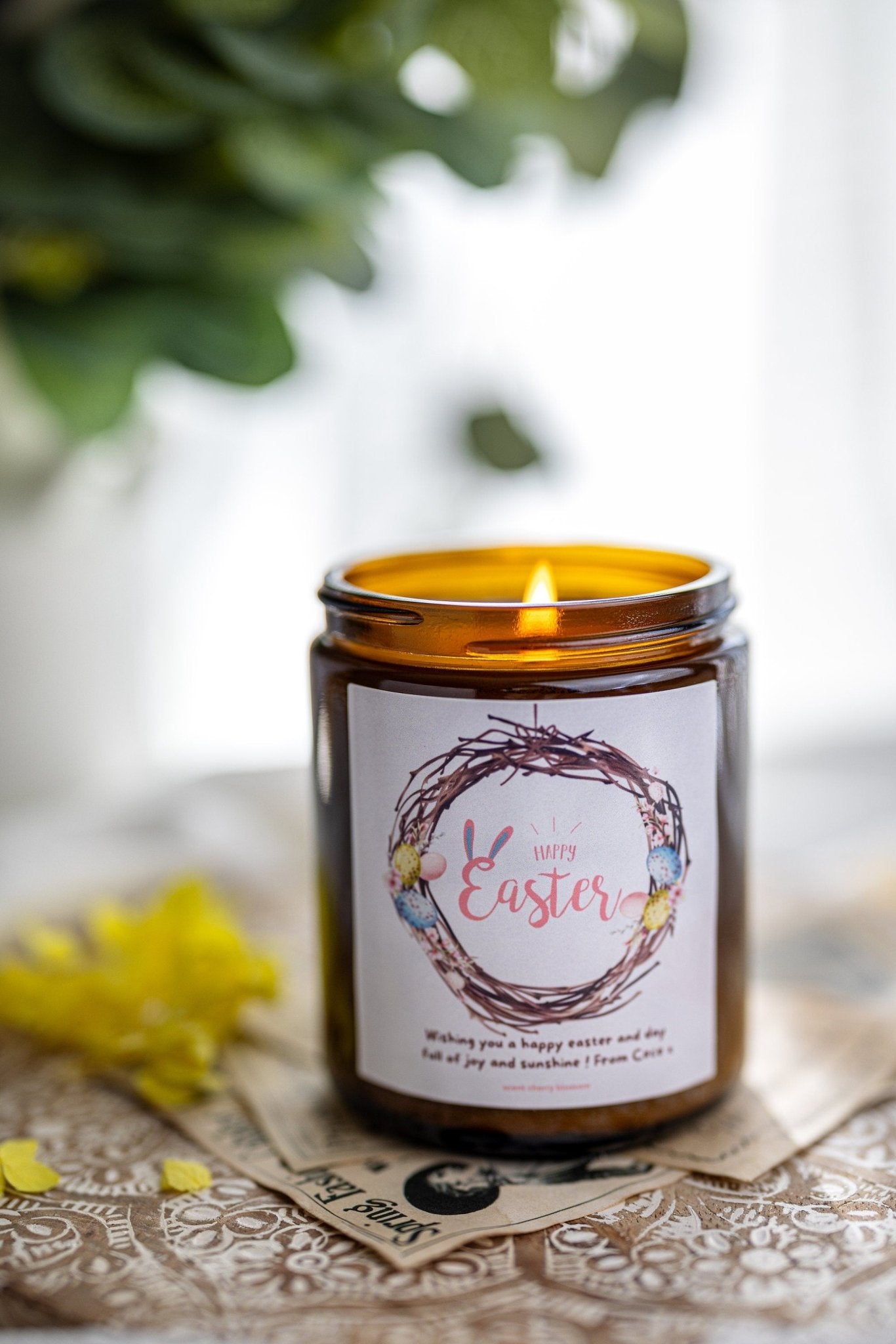 Happy Easter Candle , Personalized Candle ,Easter gift - Easter Wreath Candle Gift.