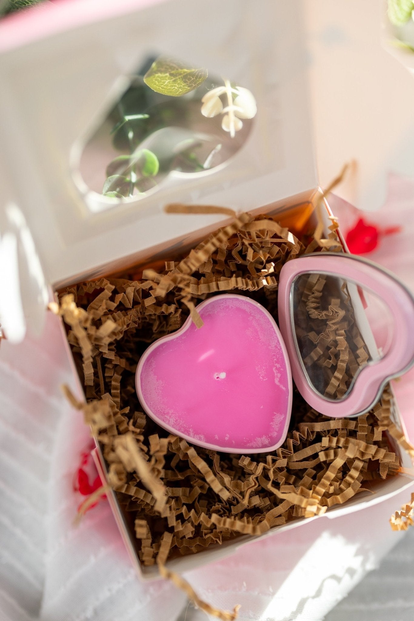 Heart shaped candle, Tins Valentine’s candle gift, Birthday gift, Wedding decor, Soy Wax candle, Luxury candles,