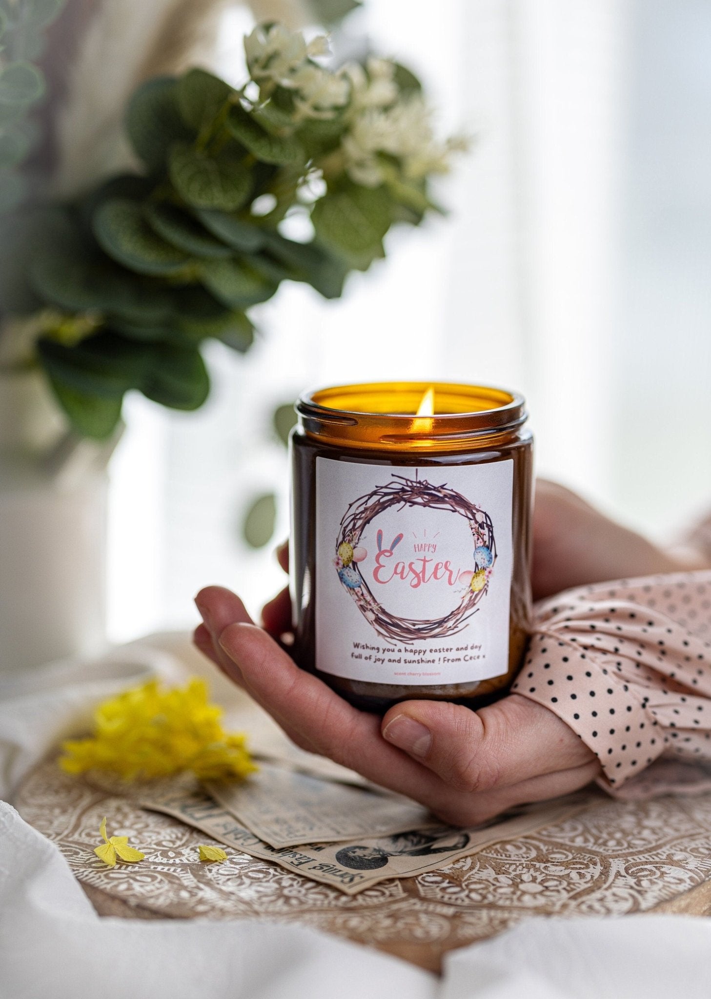 Happy Easter Candle , Personalized Candle ,Easter gift - Easter Wreath Candle Gift.