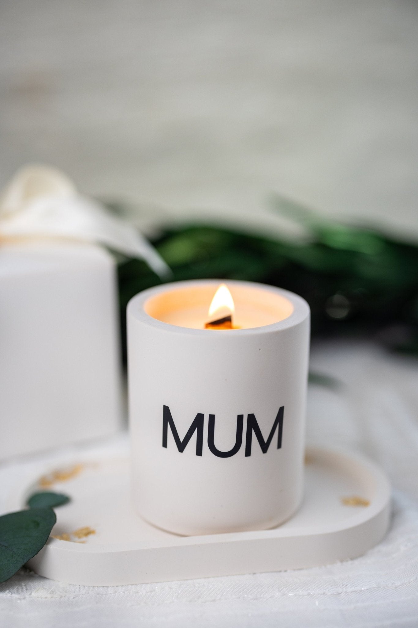 MUM Candle /Scented Soy Candle /Wood Wick Candle/ Jasmine Resin Jar