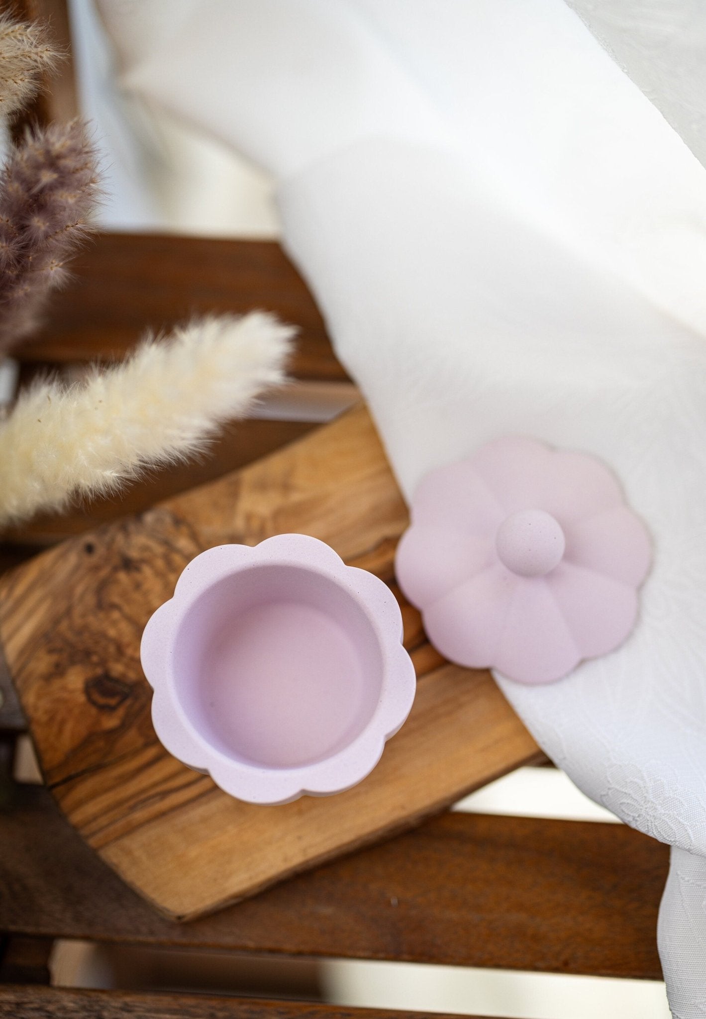 Unique Flower Jesmonite concrete Trinket Jar, Trinket Jar , Flower Jar With LID , Jewelry Box