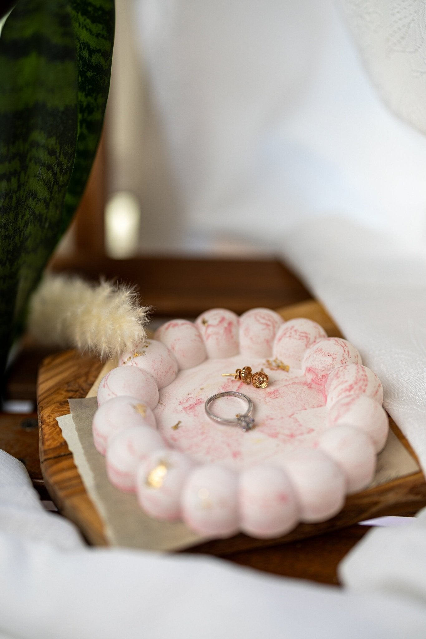 Bubble Jewelry Dish, Decorative Catch All, Mid Century Modern, Jesmonite Tray, Jewelry Dish