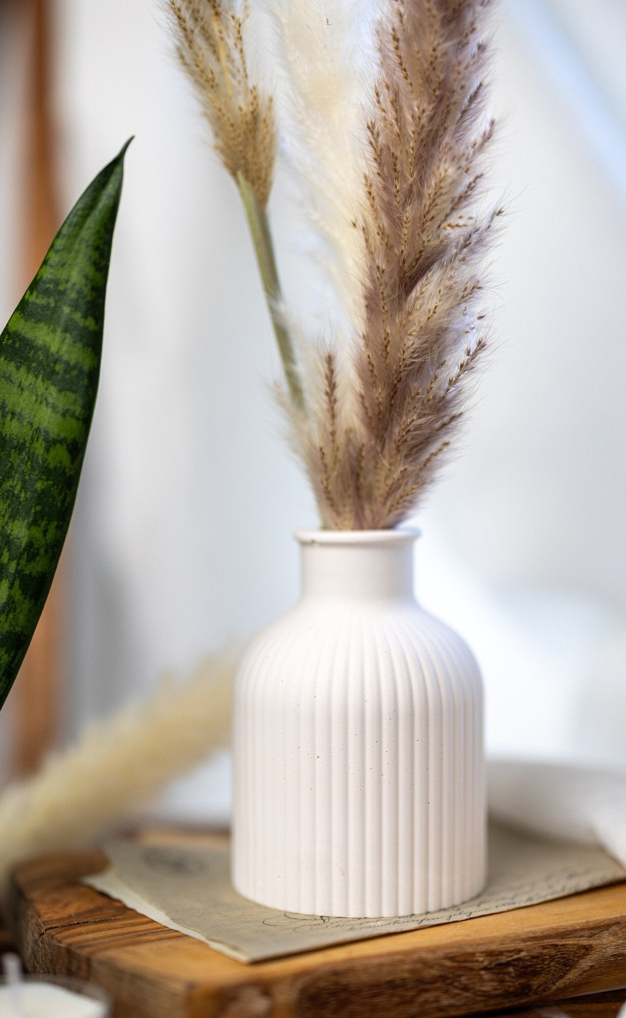 Ribbed Vase , Concentrate Vase, Stripe Vase for flowers , Handmade Vase