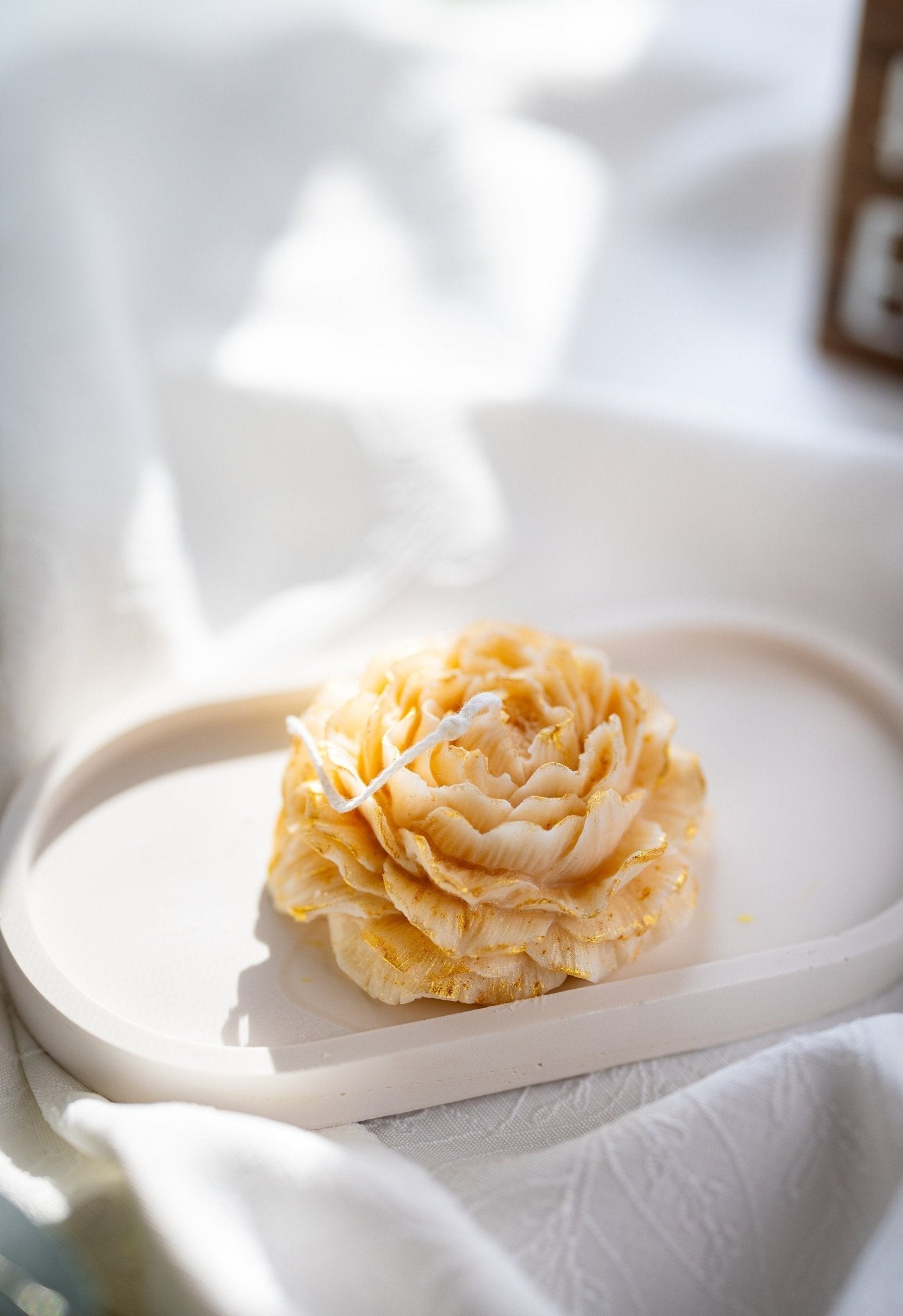 Golden Peony Candle, Soy Wax Candle,Birthday Gift, Wedding decor, Home decor, Gift for Mom, Handmade Candle,Spring