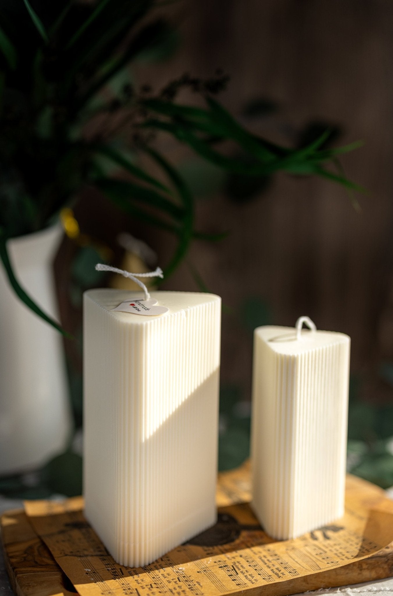 Triangle Ribbed Pillar Candle/ Large&Small shaped candle/ Minimalism/ Aesthetic, Handmade Candles/Home Decor
