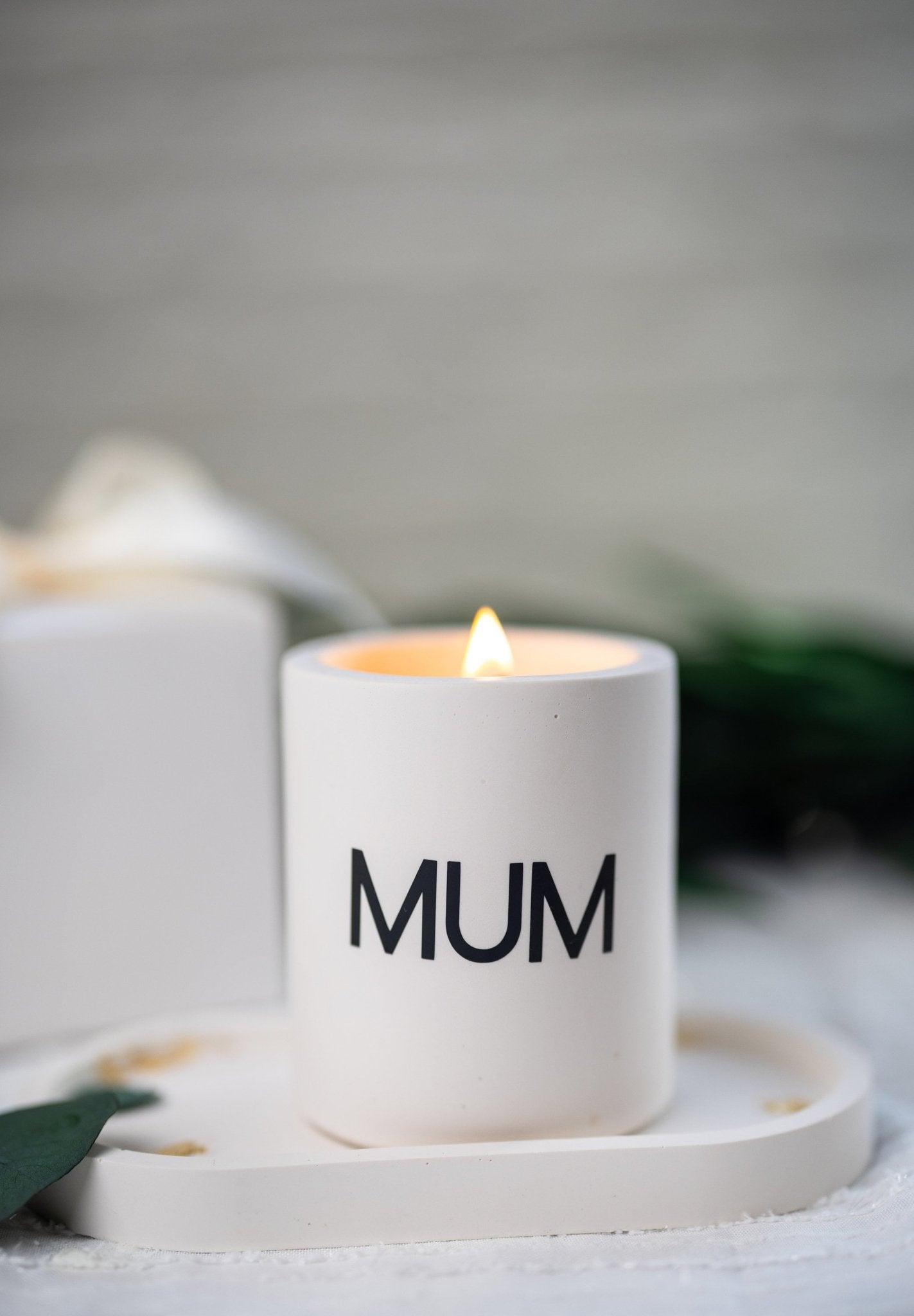 MUM Candle /Scented Soy Candle /Wood Wick Candle/ Jasmine Resin Jar