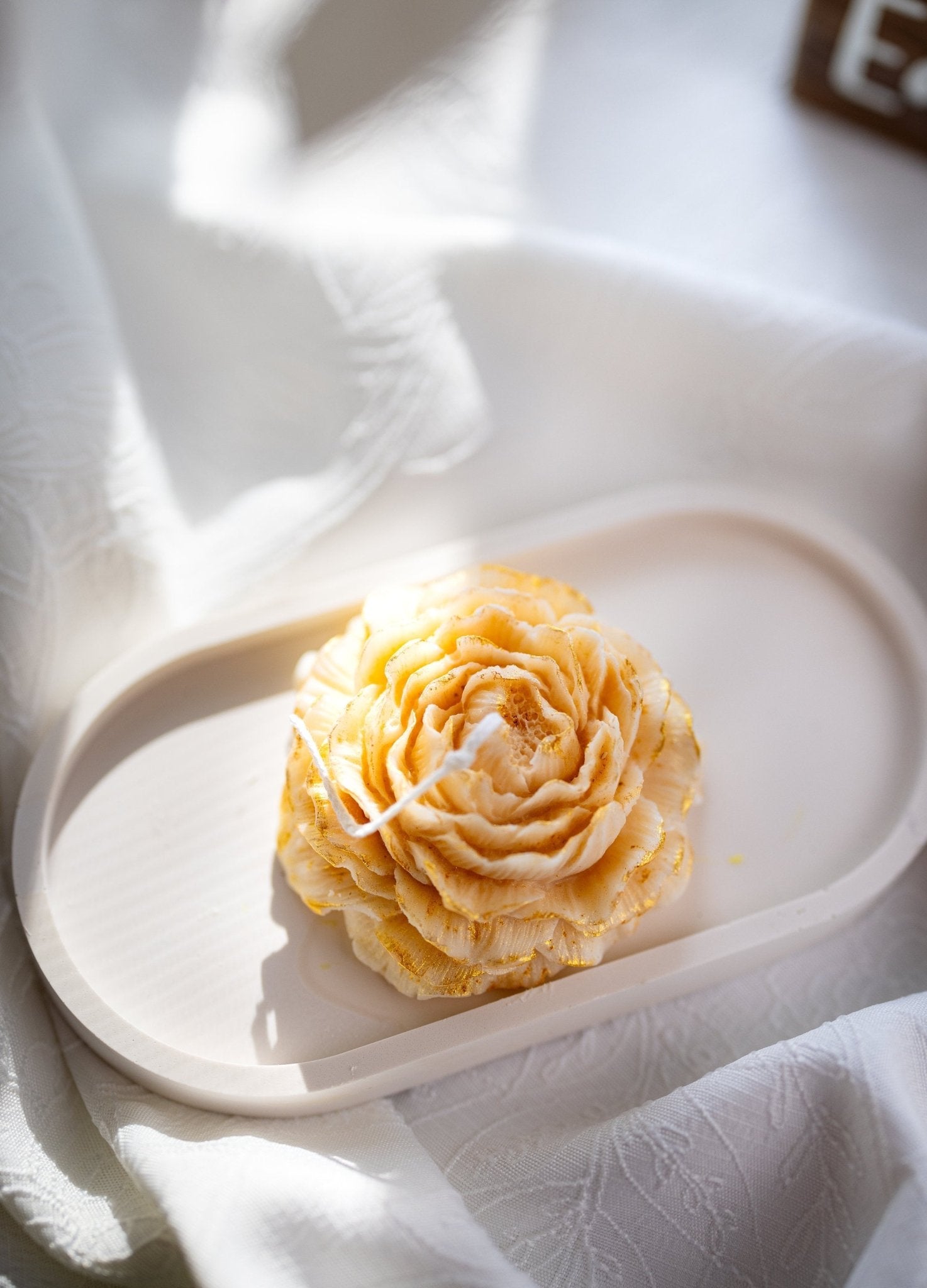 Golden Peony Candle, Soy Wax Candle,Birthday Gift, Wedding decor, Home decor, Gift for Mom, Handmade Candle,Spring