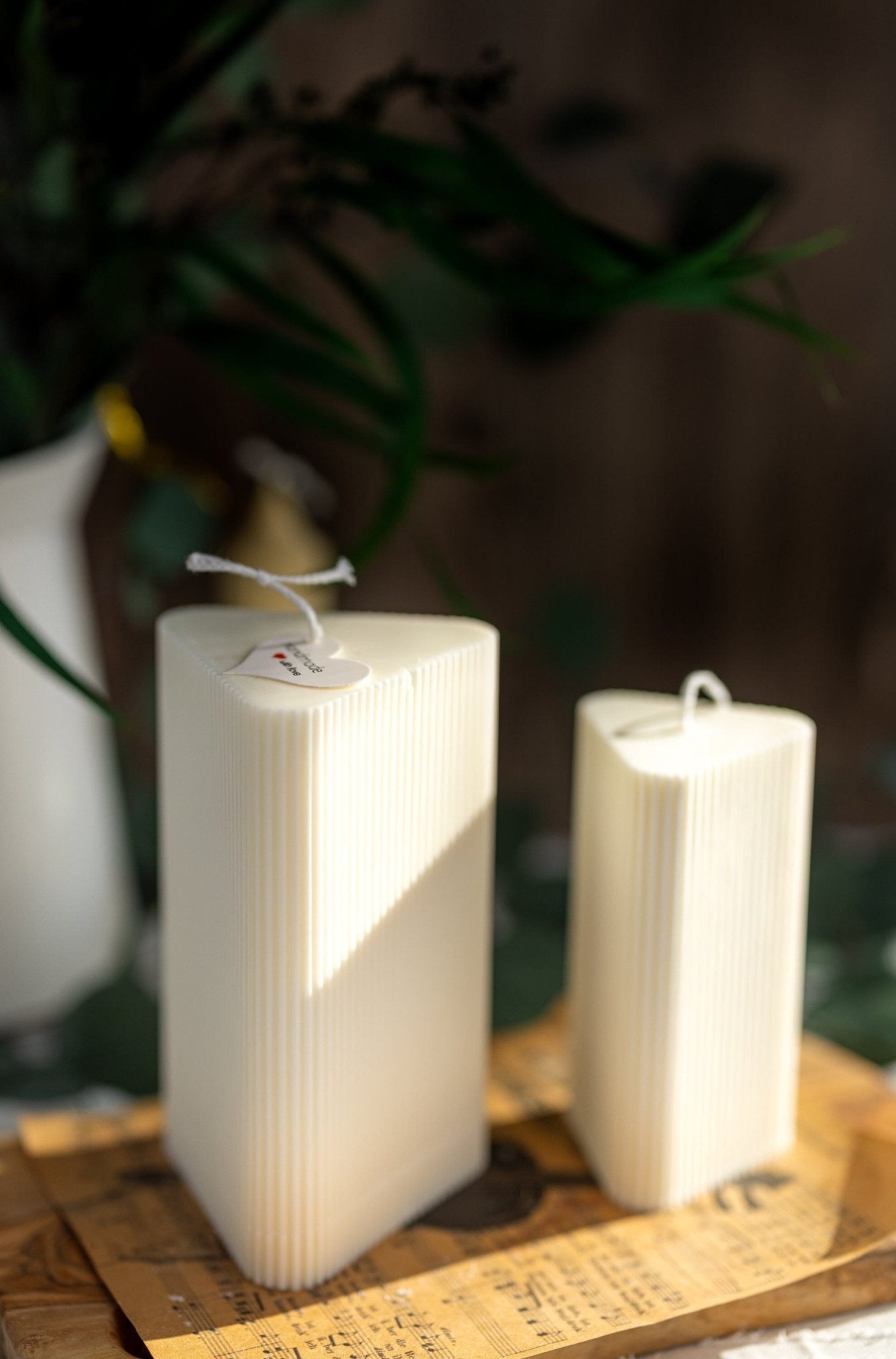 Triangle Ribbed Pillar Candle/ Large&Small shaped candle/ Minimalism/ Aesthetic, Handmade Candles/Home Decor