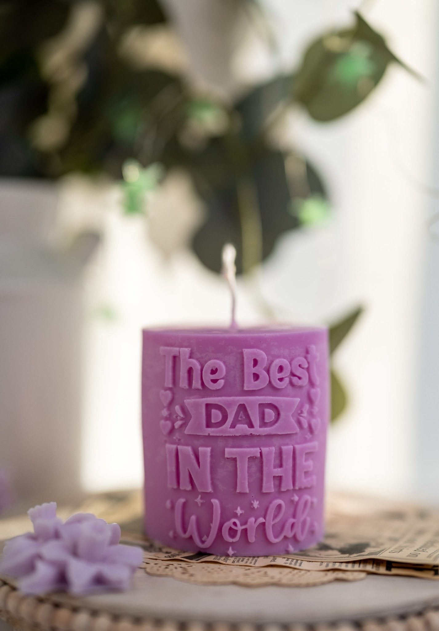 The Best DAD Candle/Best Dad in the World/Father's Day Candle/ Baby Dady Candle/ Sculptural Candle/Handmade