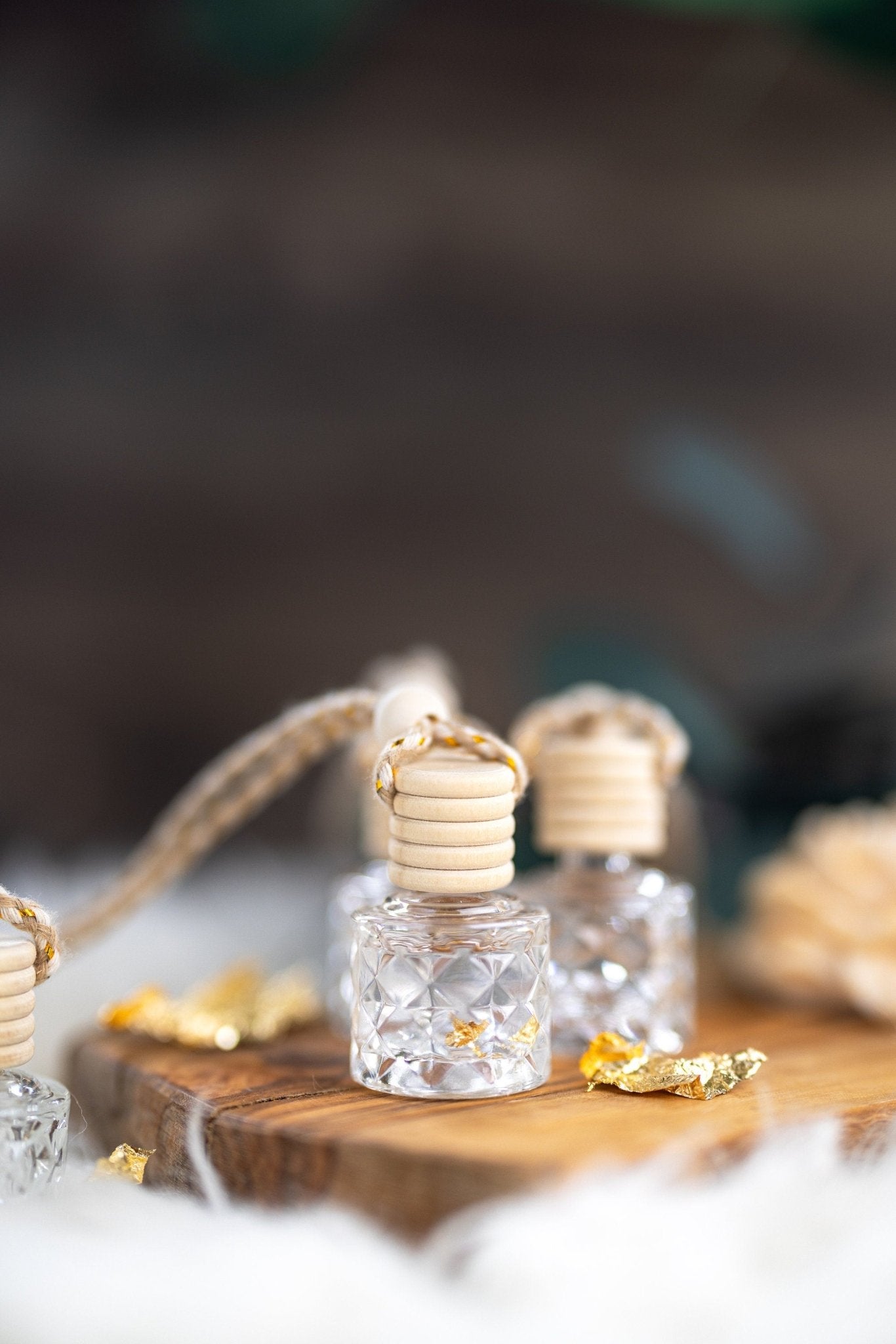 Beautiful Car Diffuser/ Air Freshener/Dimond Car Diffuser /With Real GOLD Flakes /Car accessories for women/men/Luxury/ Spring/Summer