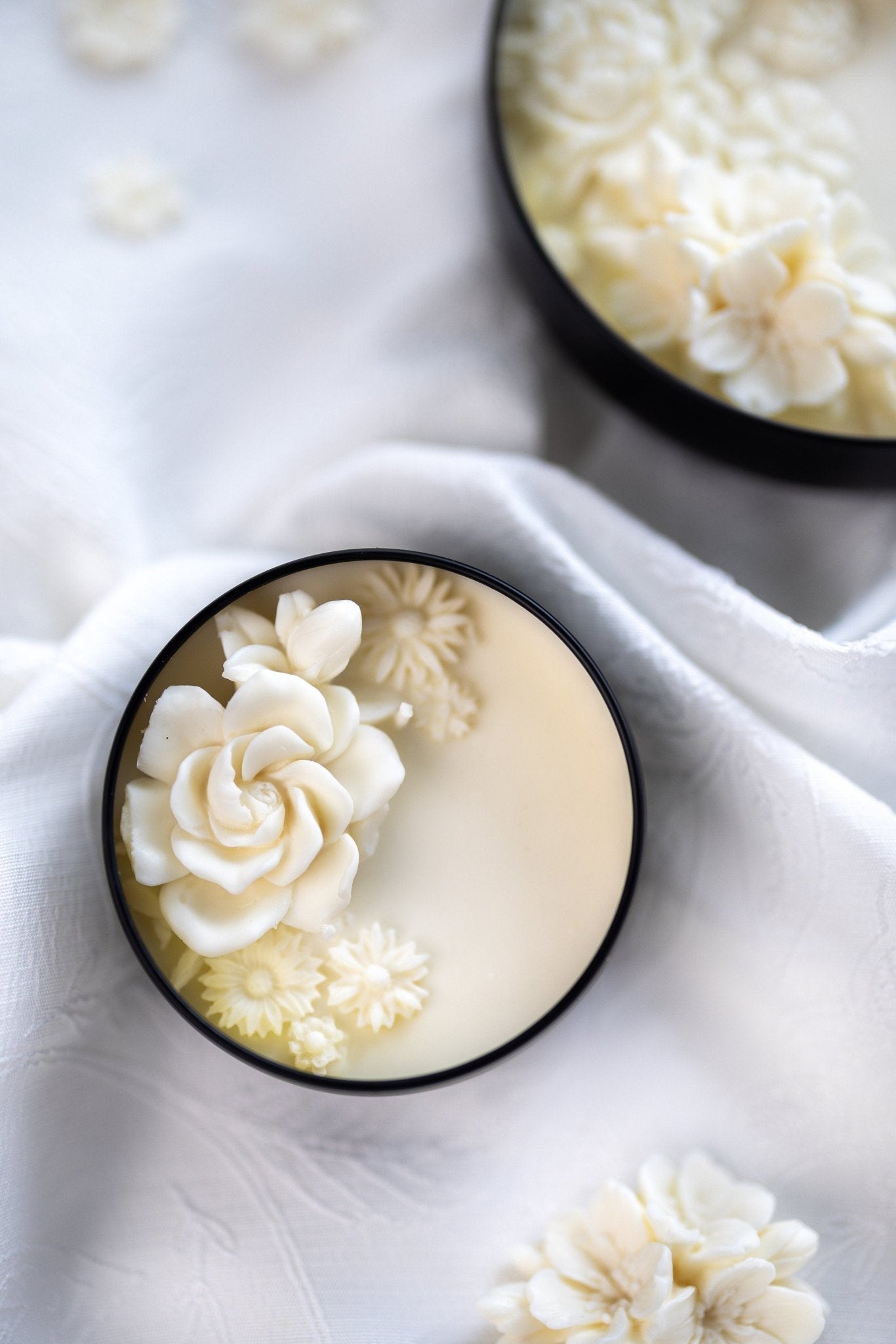 Beautiful Flower Candle/2 Wick Soy Candle/Scented Candle/Handmade Gift/Housewarming/ Gift For Her