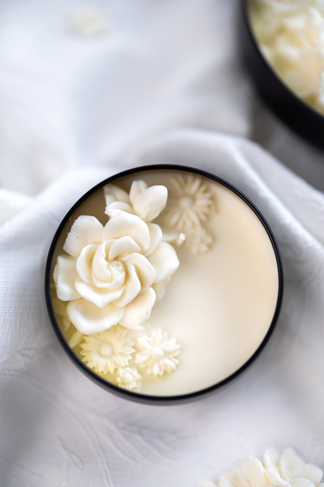 Beautiful Flower Candle/2 Wick Soy Candle/Scented Candle/Handmade Gift/Housewarming/ Gift For Her