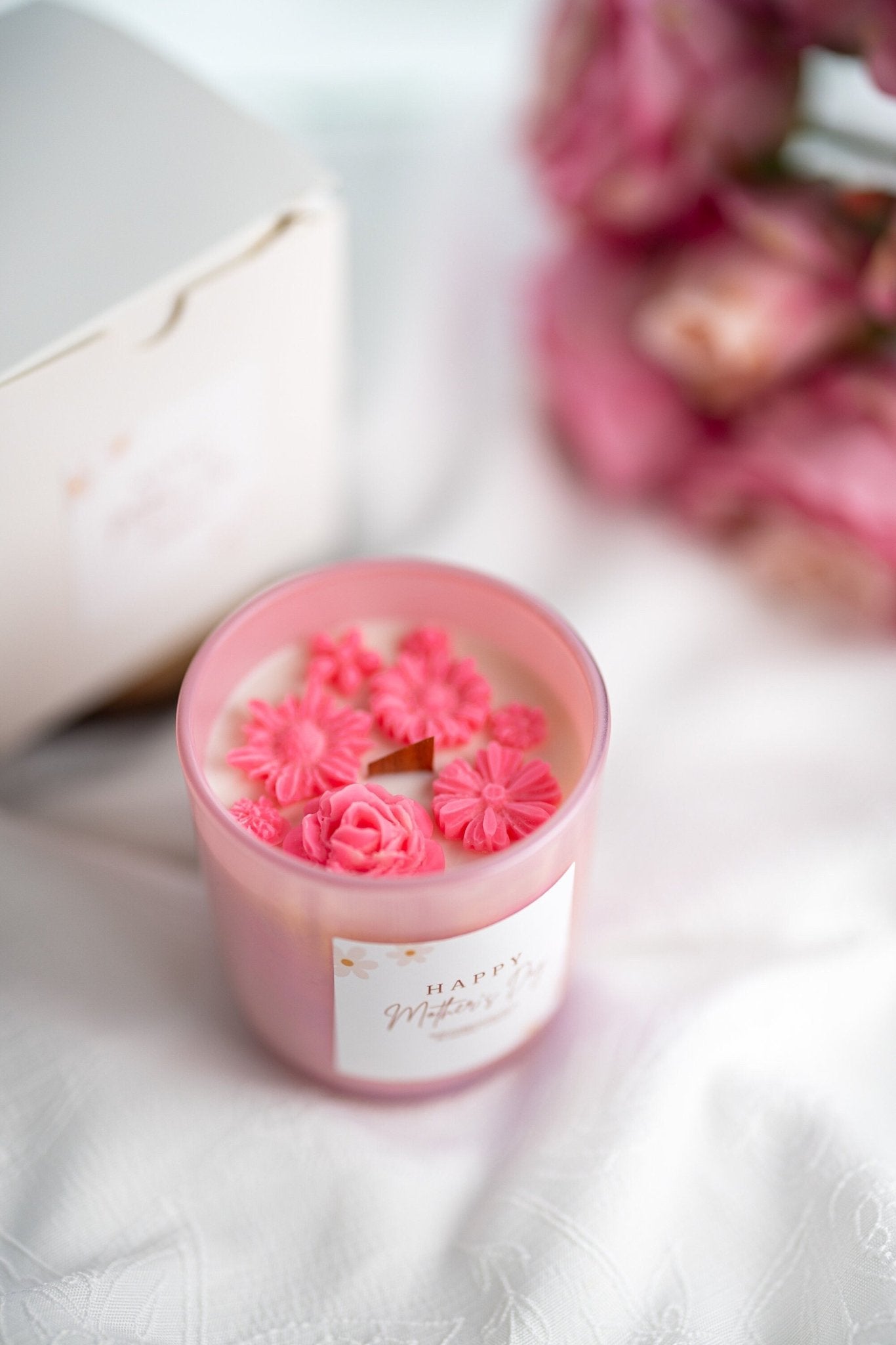 Personalized Flower Mother's Day Candle /Gift for Mum/Mother's Day Gift/10oz Iridescent Glass Jar Pink Candle/Handmade Candle