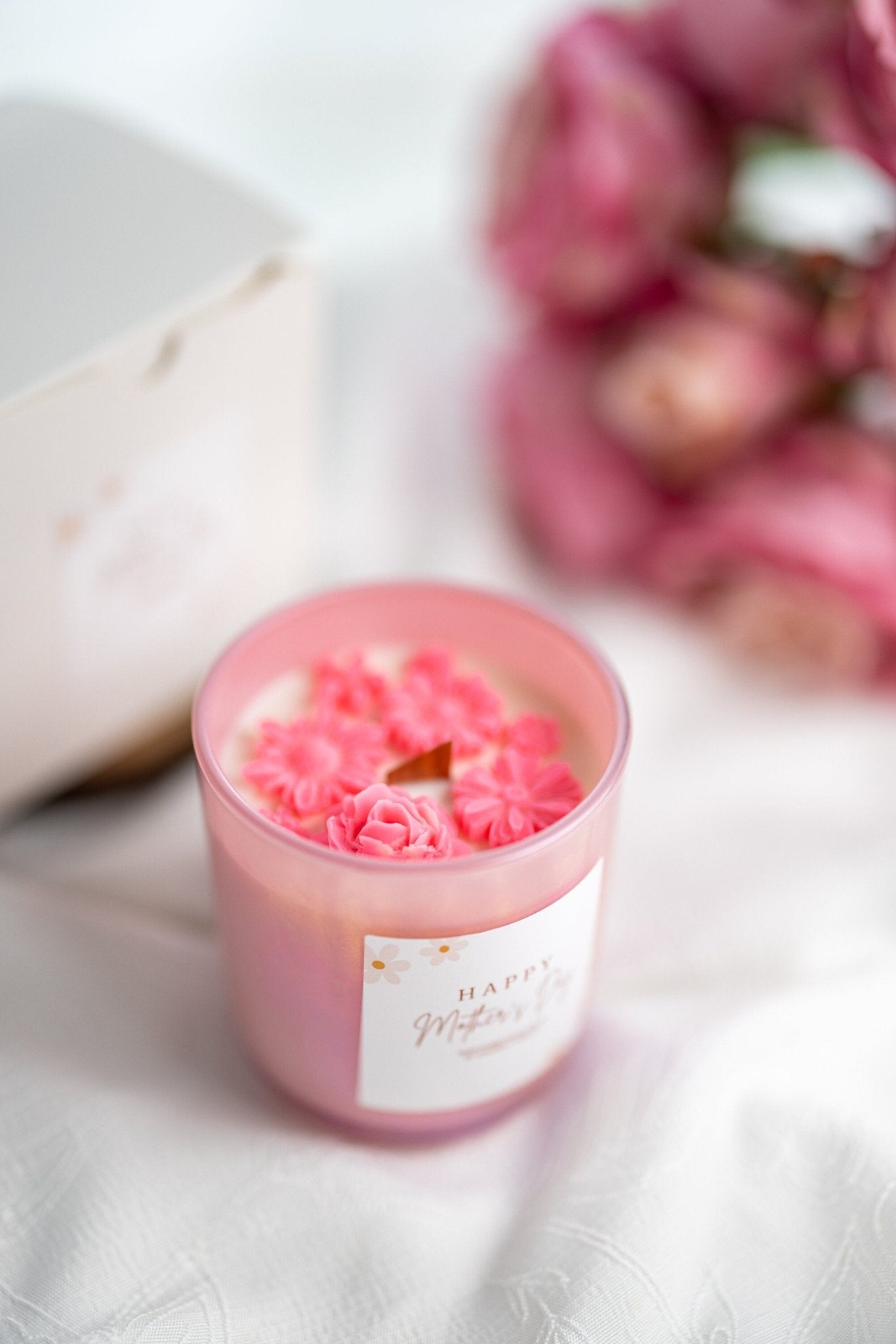 Personalized Flower Mother's Day Candle /Gift for Mum/Mother's Day Gift/10oz Iridescent Glass Jar Pink Candle/Handmade Candle
