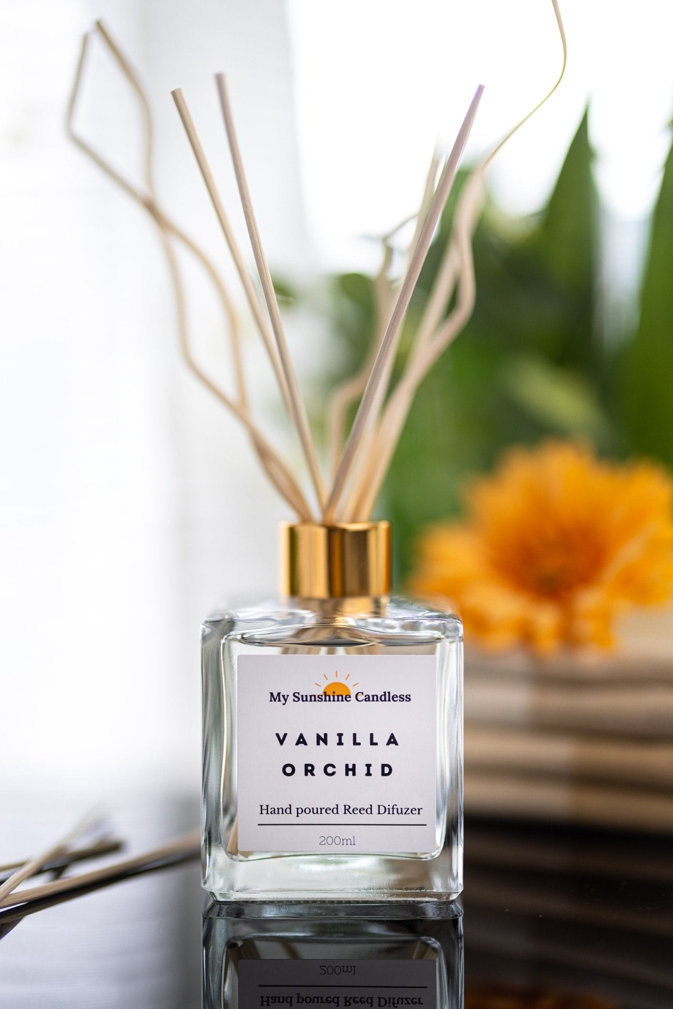 Natural Reed Diffuser /Reed + Sticks 7 oz / Scented Diffuser Oil Air Freshener Room / Home Decor / Large Golden Reed Diffuser