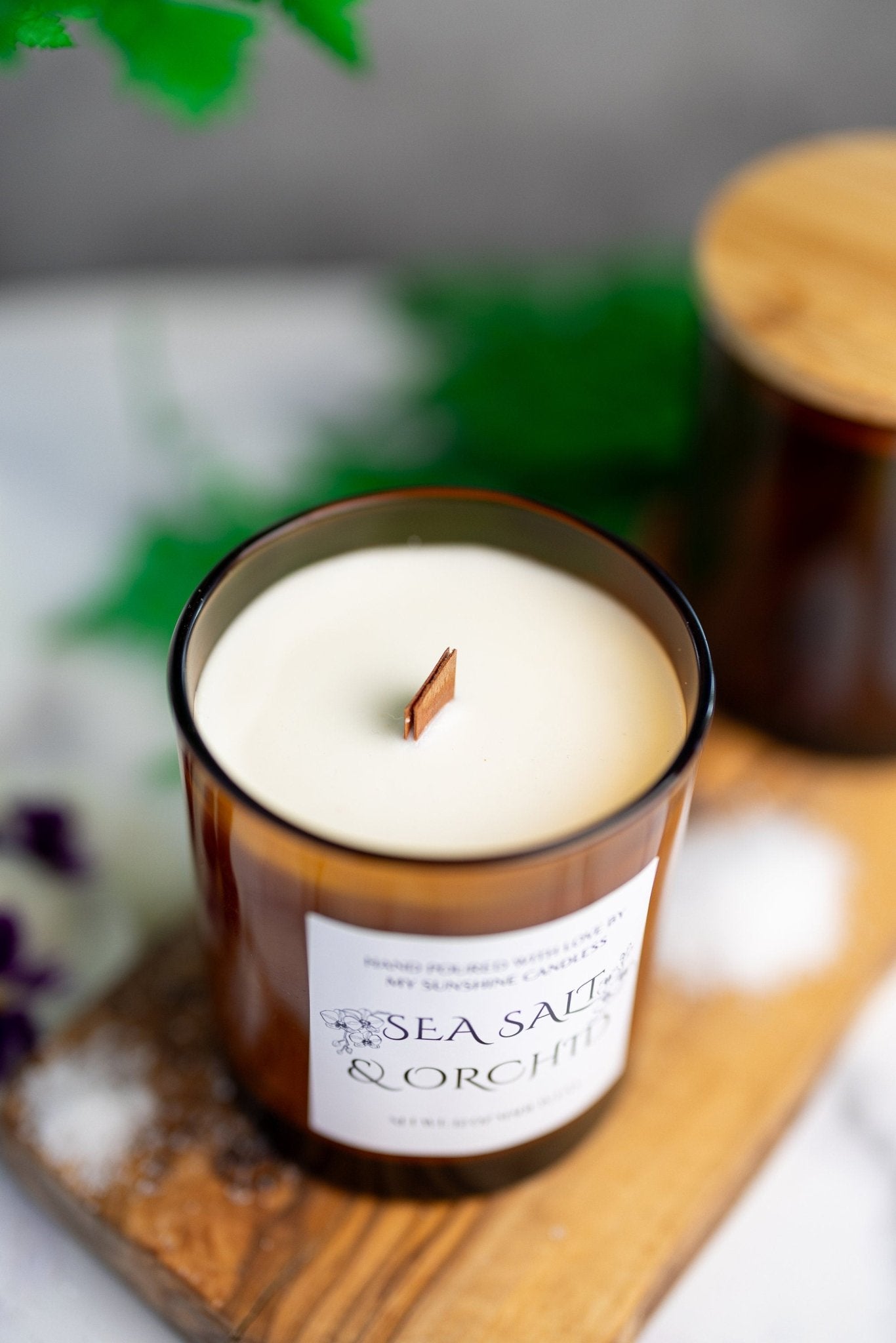 Sea Salt & Orchid Beautiful Amber Jar Candle Wooden Wick/With All Natural 100% Soy Wax /Cozy Amber Jar 12oz , 10oz , 7oz