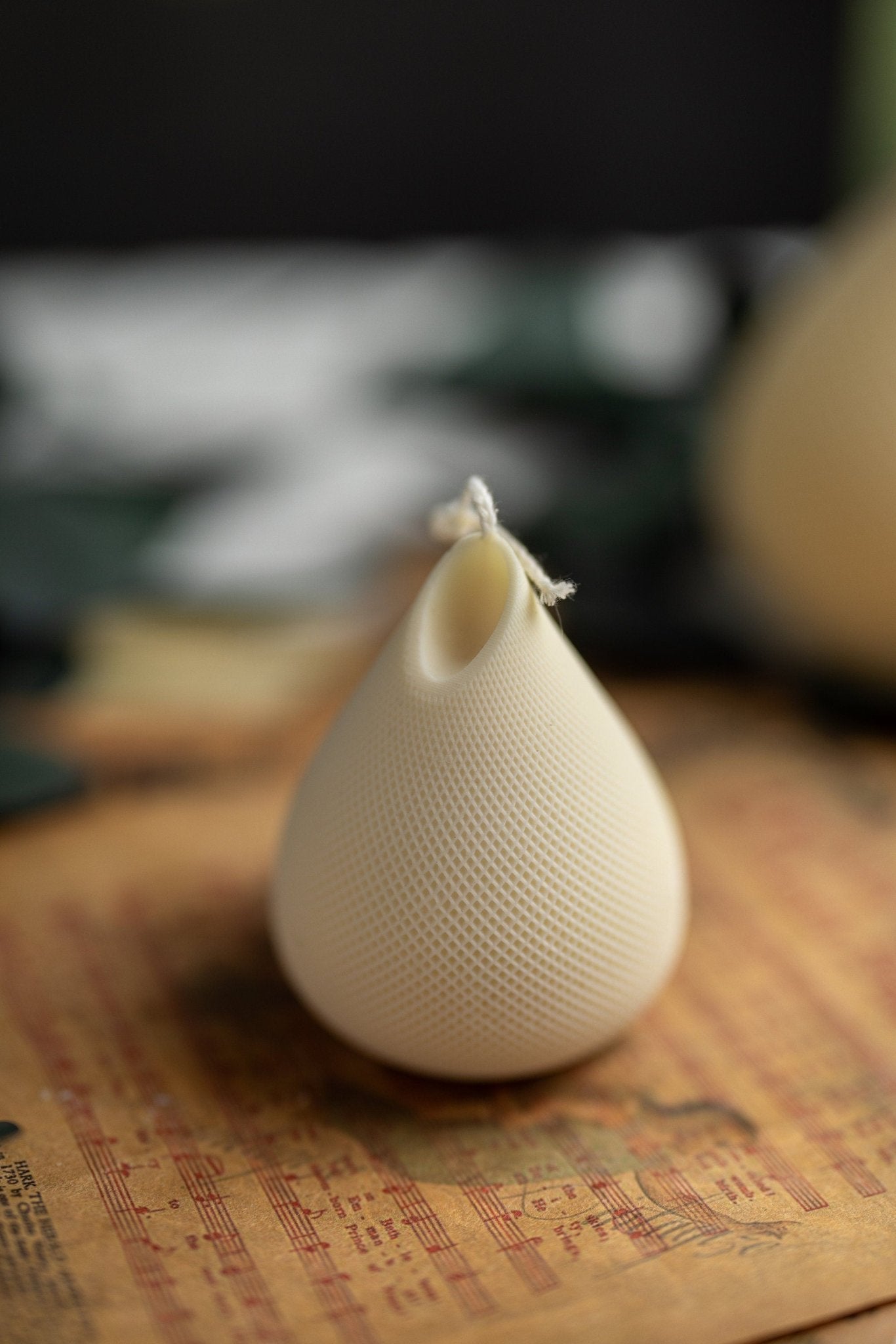 Unique geometrical candle /Handmade ribbed candle /Valentine gifts /gift idea/Hand-poured Soy Candles/ Pillar Candle