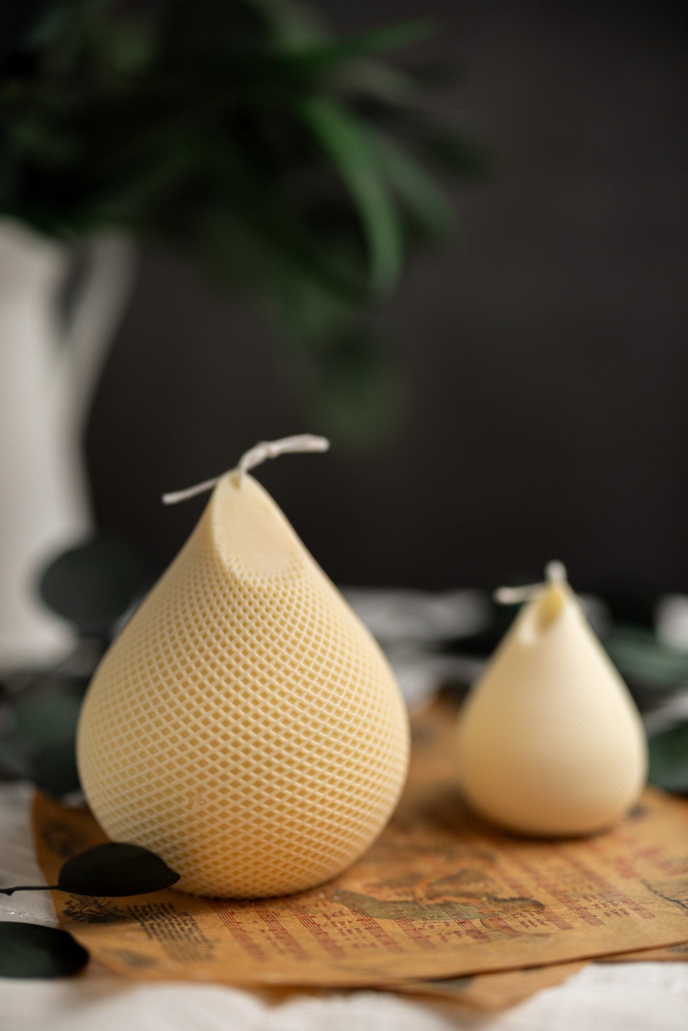 Unique geometrical candle /Handmade ribbed candle /Valentine gifts /gift idea/Hand-poured Soy Candles/ Pillar Candle