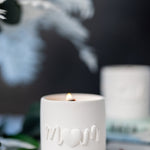 MOM/Friend  Unique Scented Vessel Candle/Wooden Wick Jesmonite Jar Candle/Gift For mom , friend .