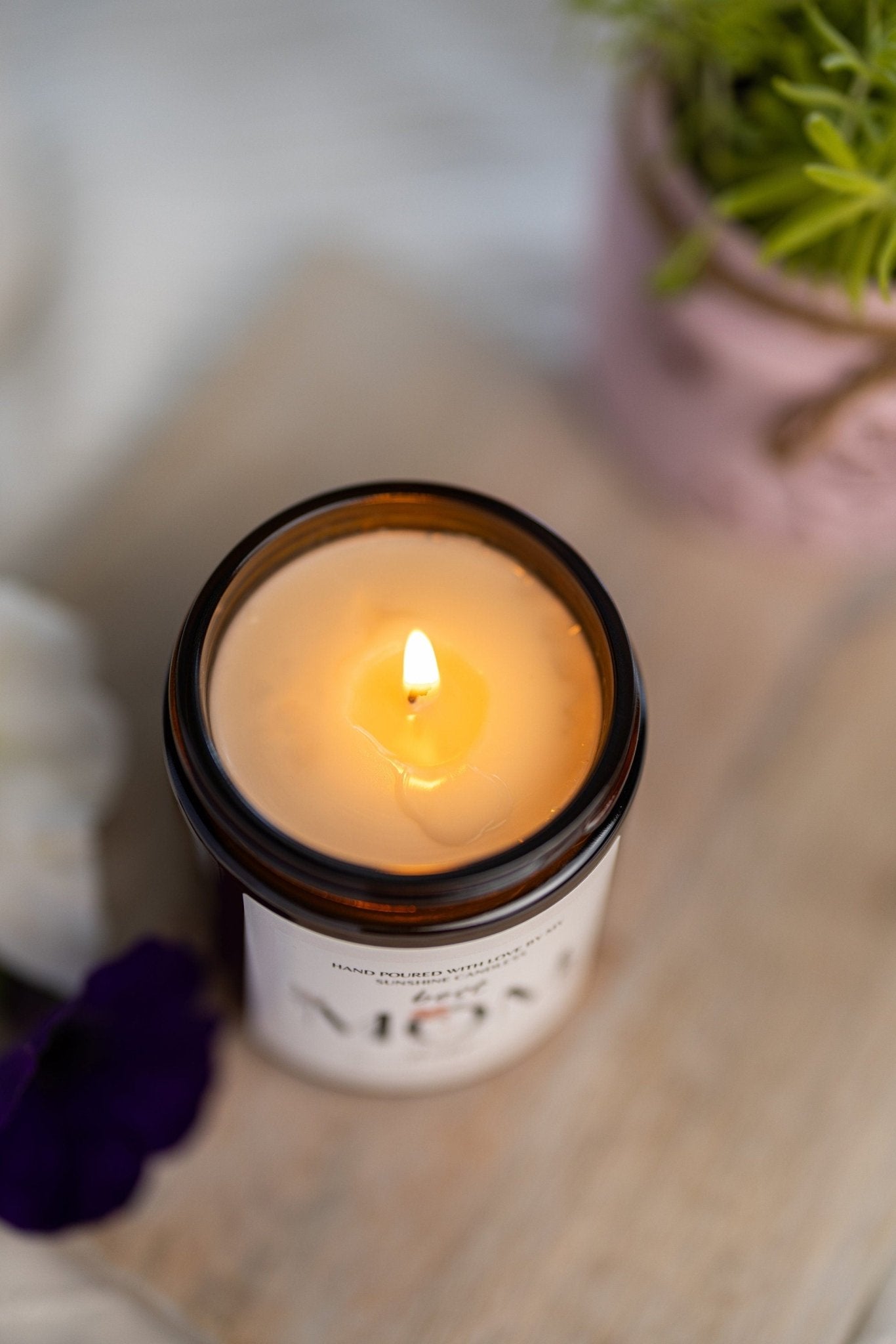 Mango & Gardenia Scented Candle | Soy Blend Candle | Fruity Scent | Floral Scent | Home Fragrance | Gift Idea | Summer Candle