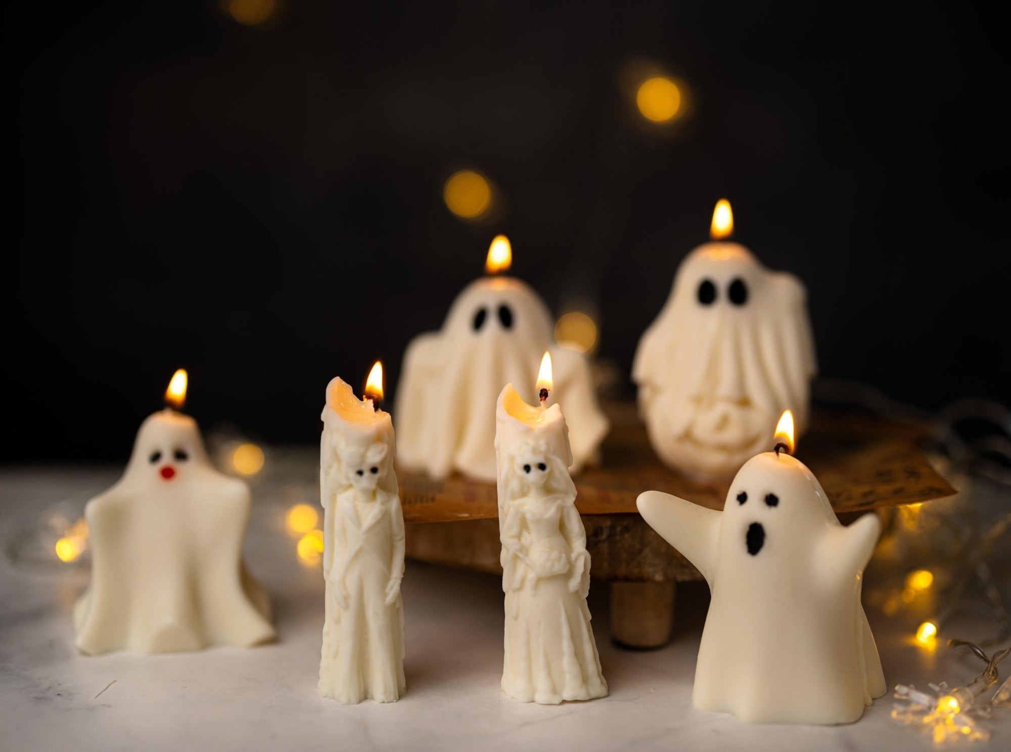 Skull Bride and Groom Candle /Skeleton Wedding Decor, Spooky Bride Candle, Cute Halloween Home Accents