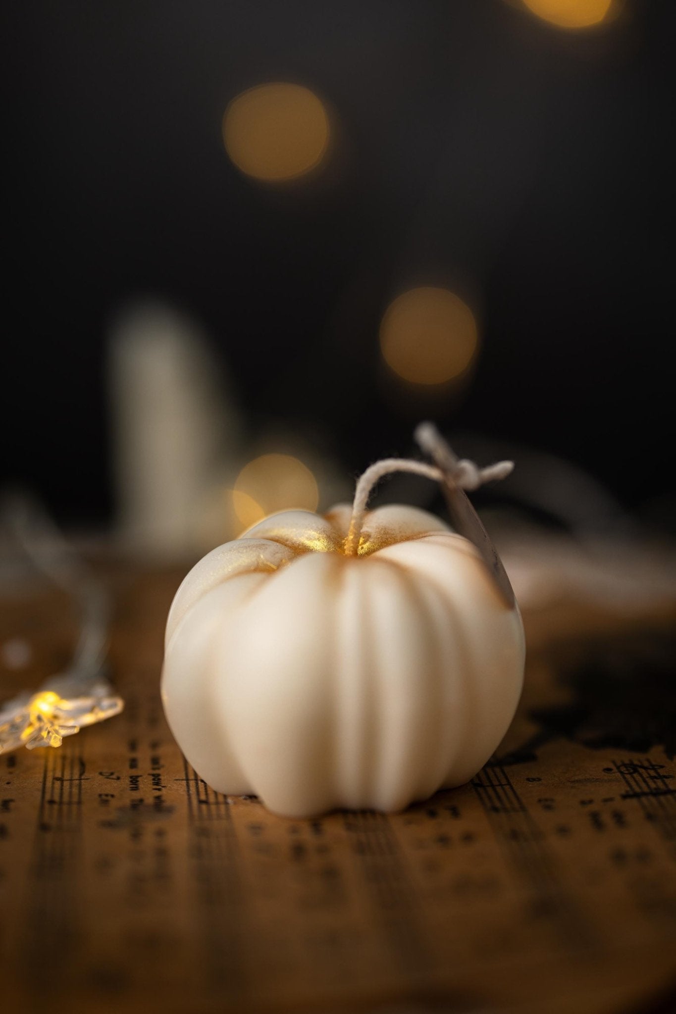 Pumpkin Candle|Pumpkin Shaped Candle |Fall Decor|Pumpkin Scented Candle|Halloween Candles |Table Decor |Autumn Decor