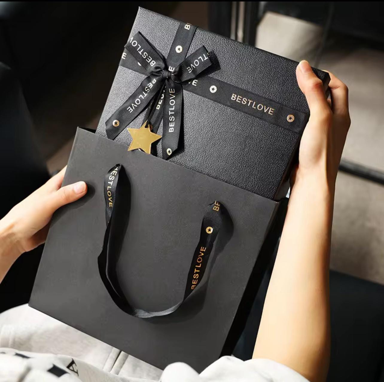 Hot Sale Aromatherapy 100% Soy Wax Candle Gift Set / Reed Diffuser Gift Set/Comes with a Black Box as well