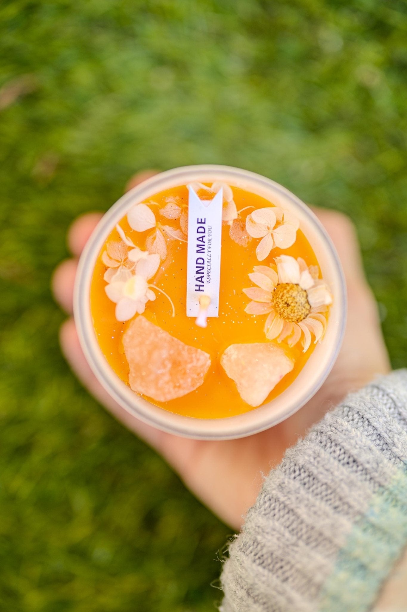 Crystal Candle Natural Stone/ Candle Spell Candle /Crystal Infused Candle /Self Care Candle Intention Candle Scented/Crystal Gift